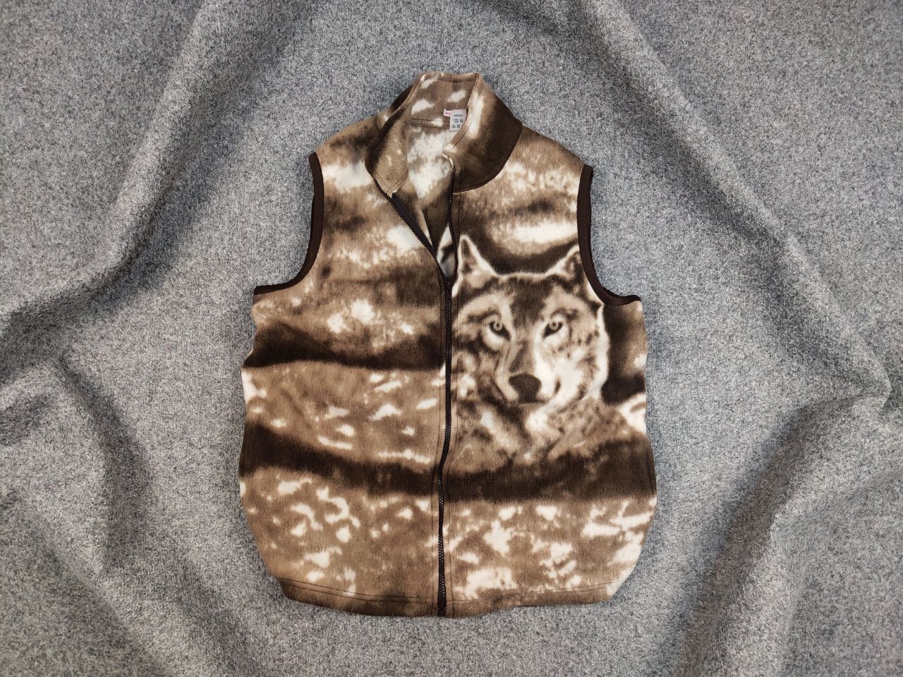 Japanese Brand Vintage 90s Wolf Zip Fleece Vest Jacket Print Supreme Style Size US L / EU 52-54 / 3 - 1 Thumbnail