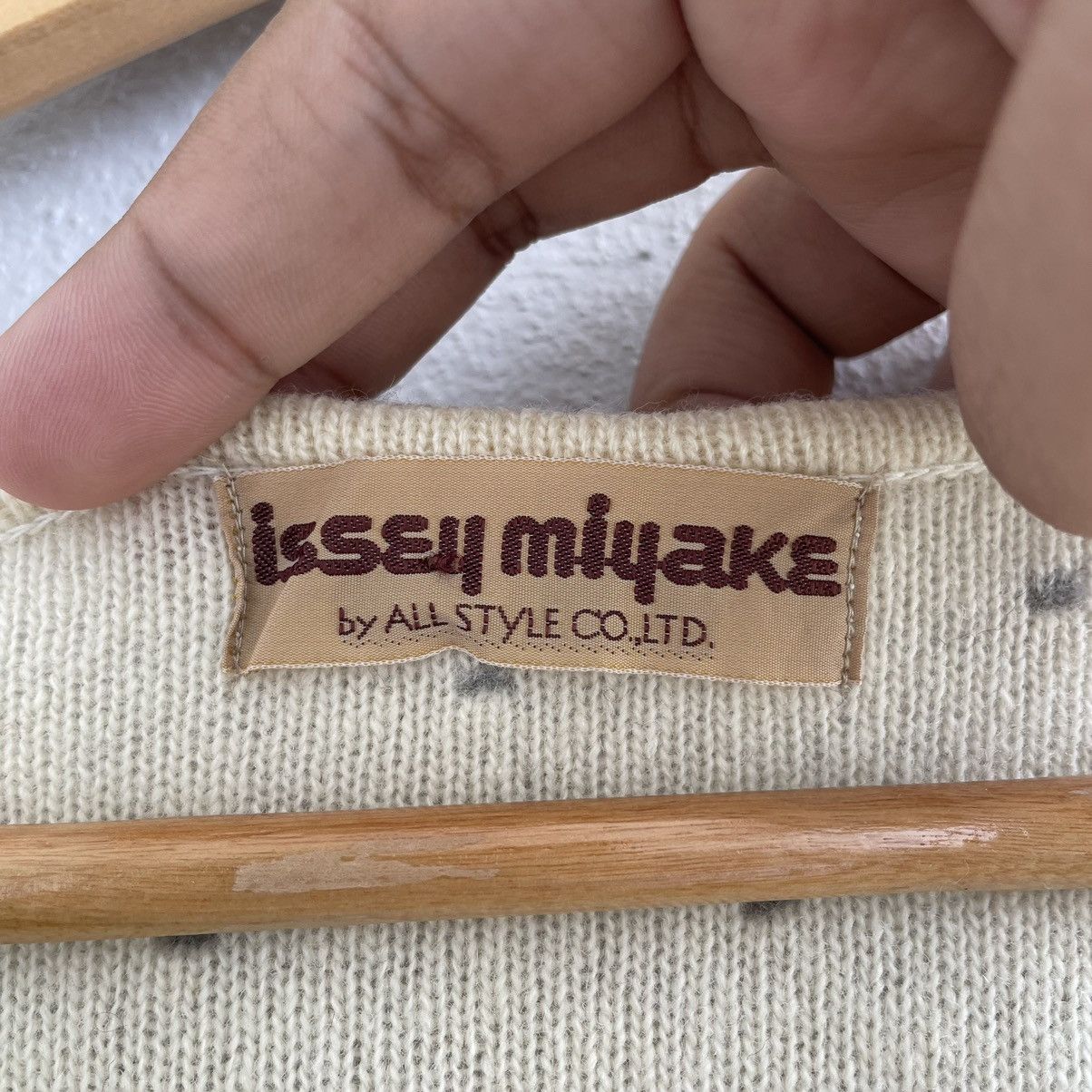 Issey Miyake Vintage 1970s Issey Miyake Polka-Dot Knit Sweater Size US M / EU 48-50 / 2 - 3 Thumbnail