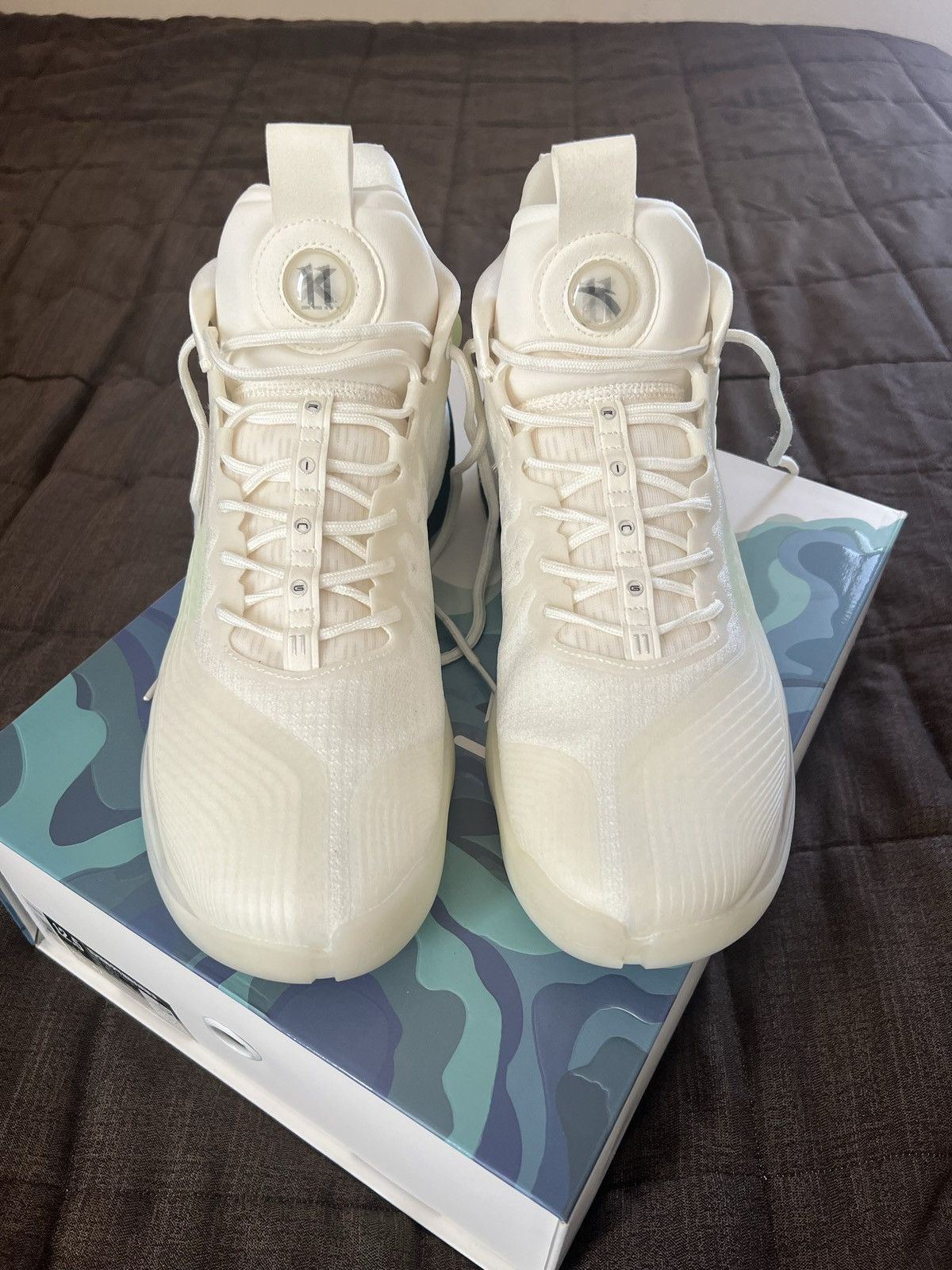 Other Anta KT7 Translucent Glow Size US 12.5 / EU 45-46 - 4 Thumbnail