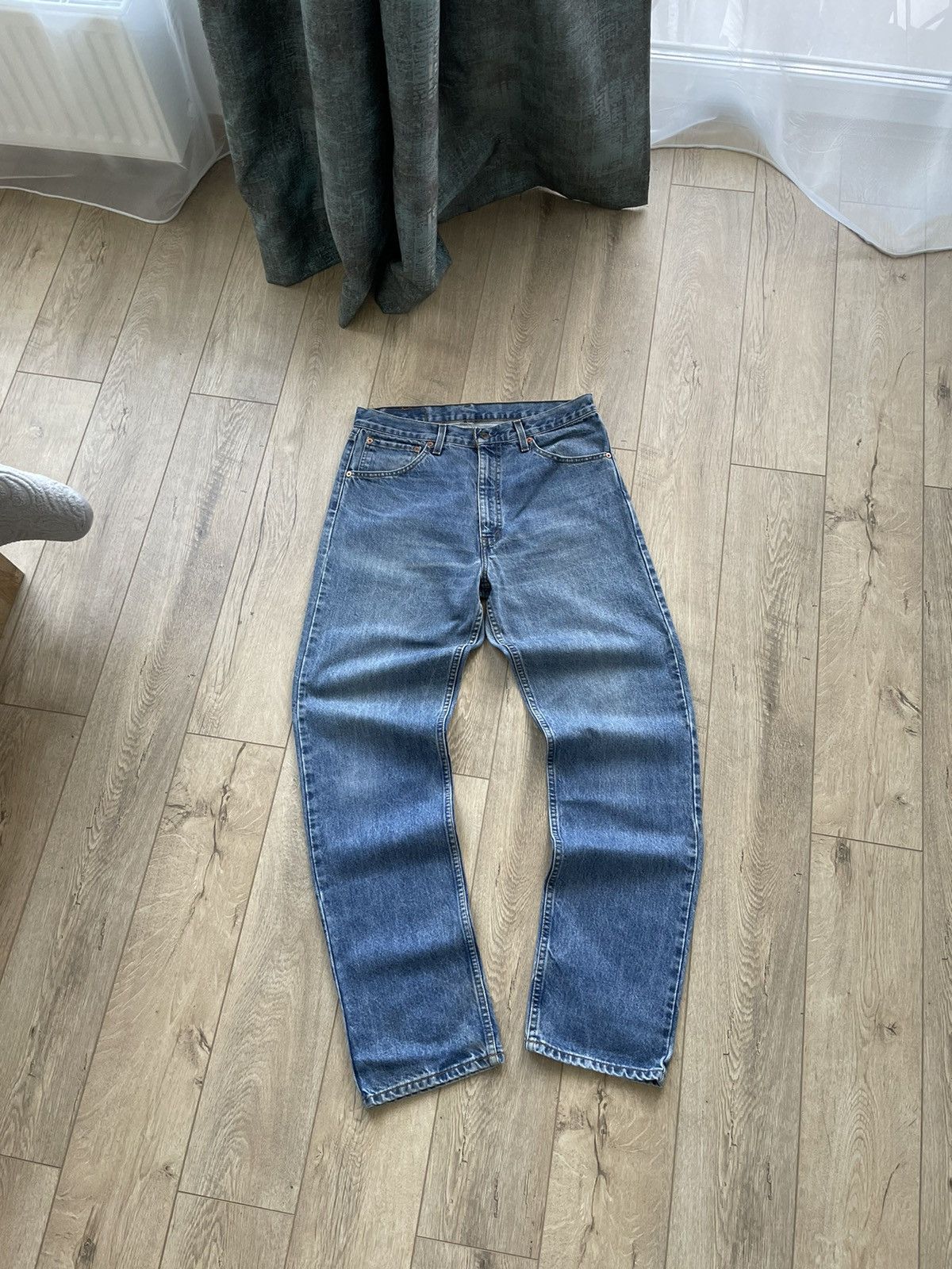 Levi's Vintage 90’s 521 Levi’s Blue Stonewashed Denim Jeans Size 34 Size US 34 / EU 50 - 2 Thumbnail