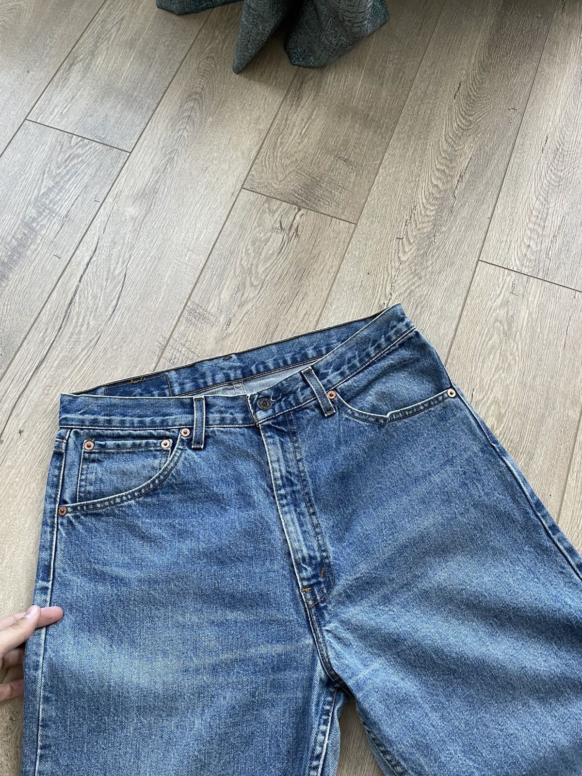 Levi's Vintage 90’s 521 Levi’s Blue Stonewashed Denim Jeans Size 34 Size US 34 / EU 50 - 8 Thumbnail