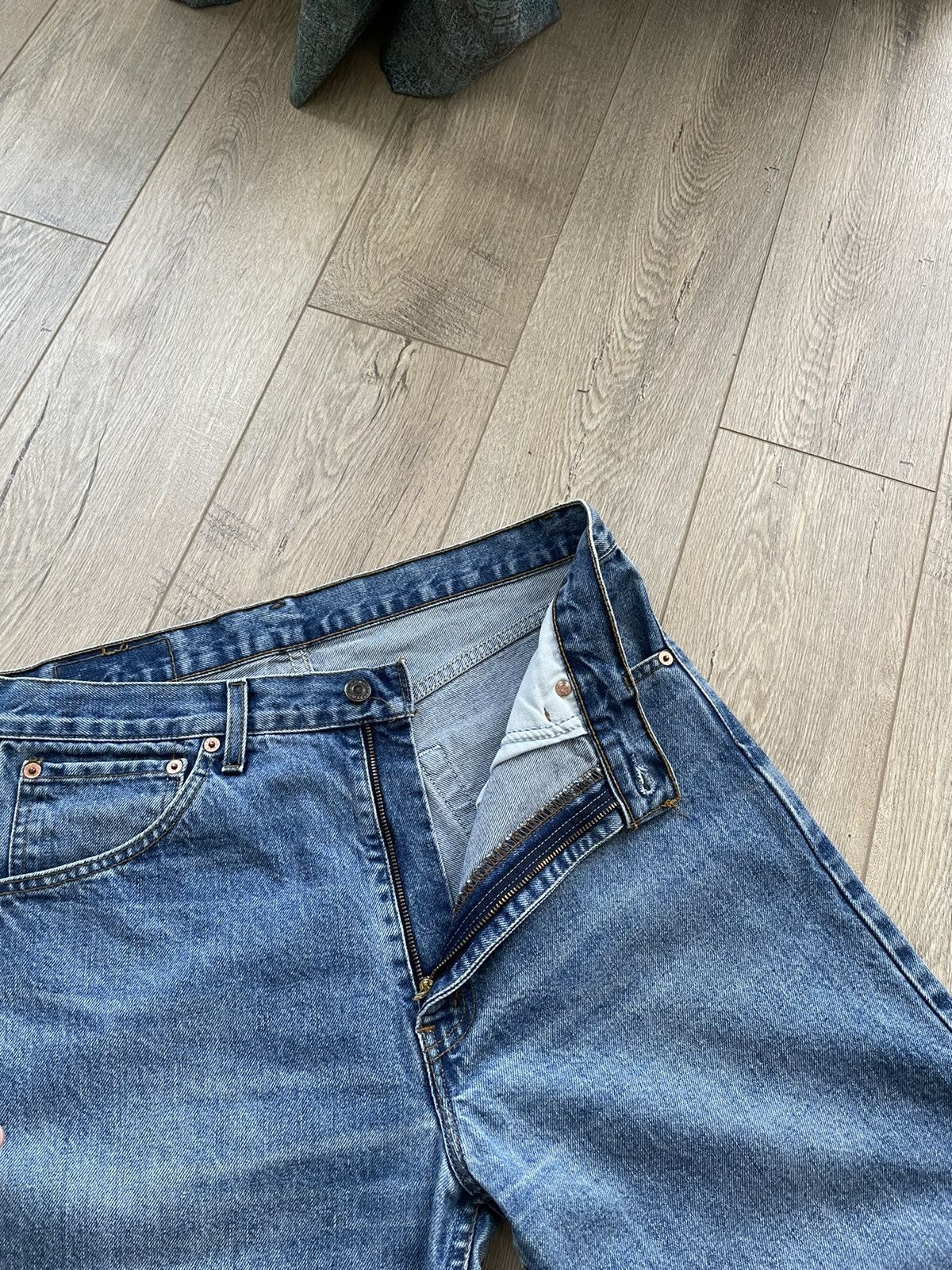 Levi's Vintage 90’s 521 Levi’s Blue Stonewashed Denim Jeans Size 34 Size US 34 / EU 50 - 9 Thumbnail