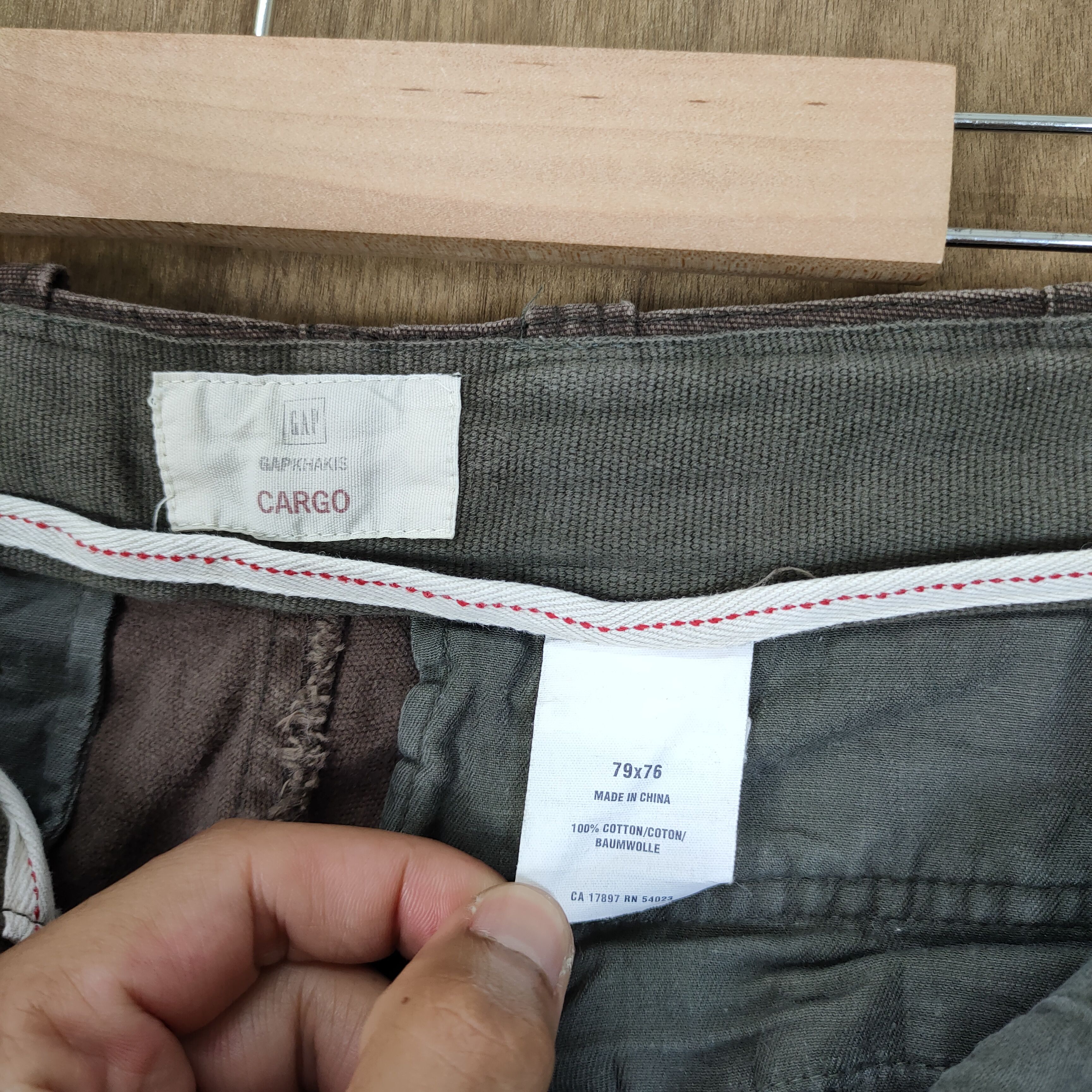 Gap VINTAGE GAP FADED BROWN CARGO PANTS Size US 30 / EU 46 - 14 Thumbnail