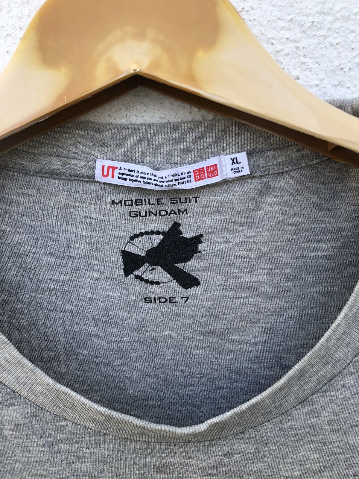 Anime × Japanese Brand × Uniqlo GUNDAM Size US XL / EU 56 / 4 - 3 Thumbnail
