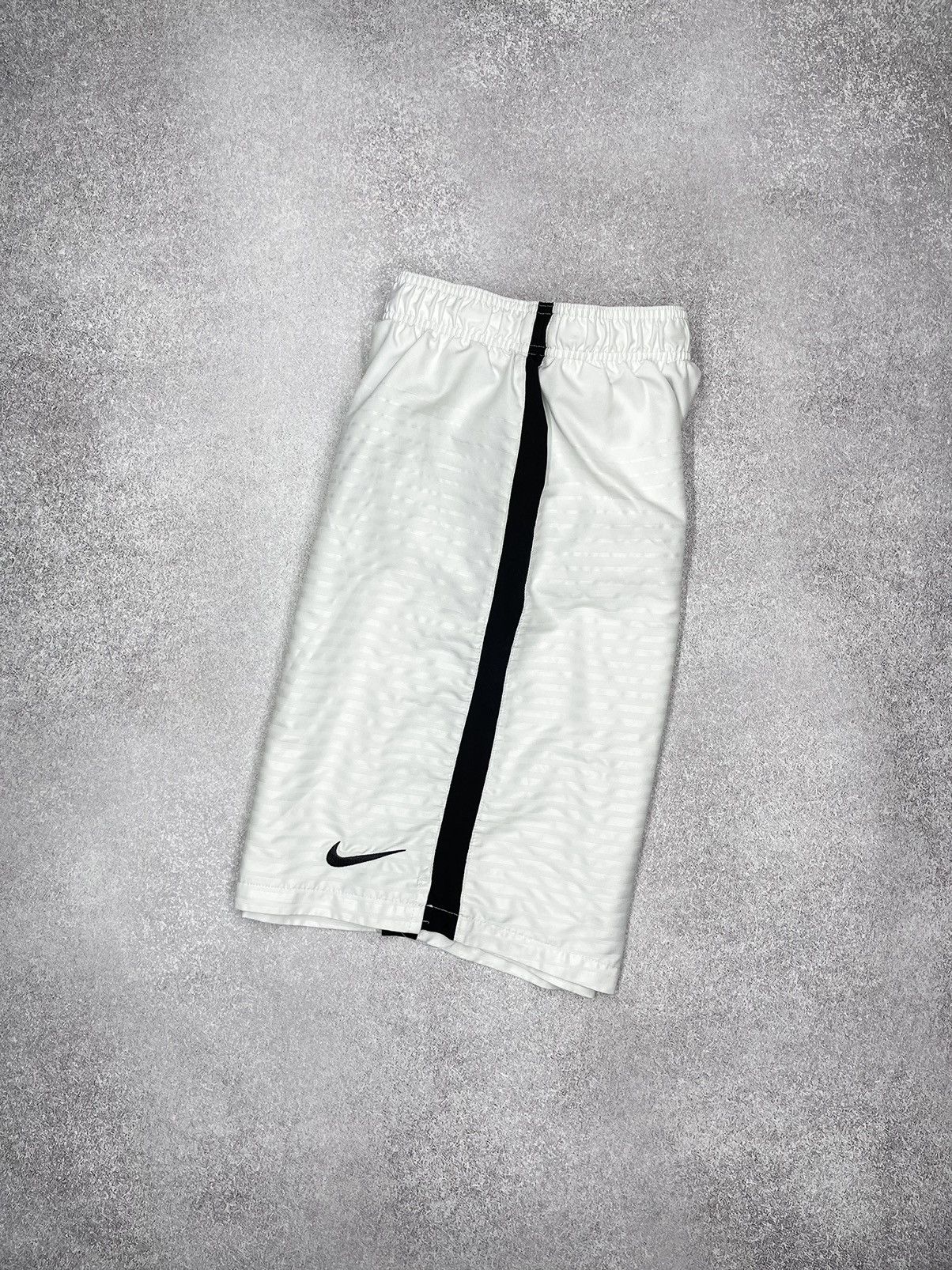 Nike Mens Nike Dri Fit Shorts White Y2K Drill Size L Size US 34 / EU 50 - 4 Thumbnail