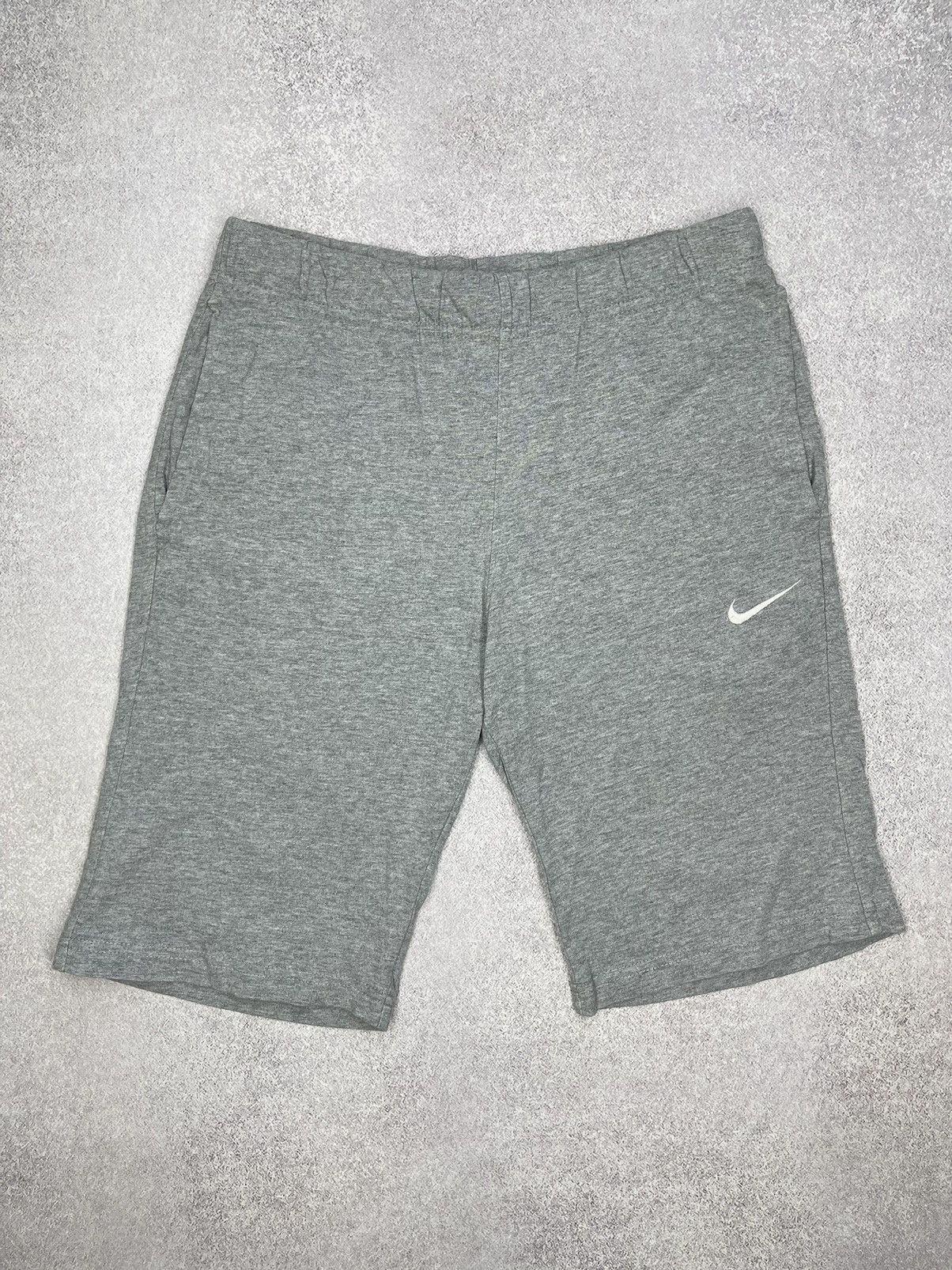 Nike Mens Nike Basic Grey Shorts Y2K Size S Size US 30 / EU 46 - 2 Thumbnail