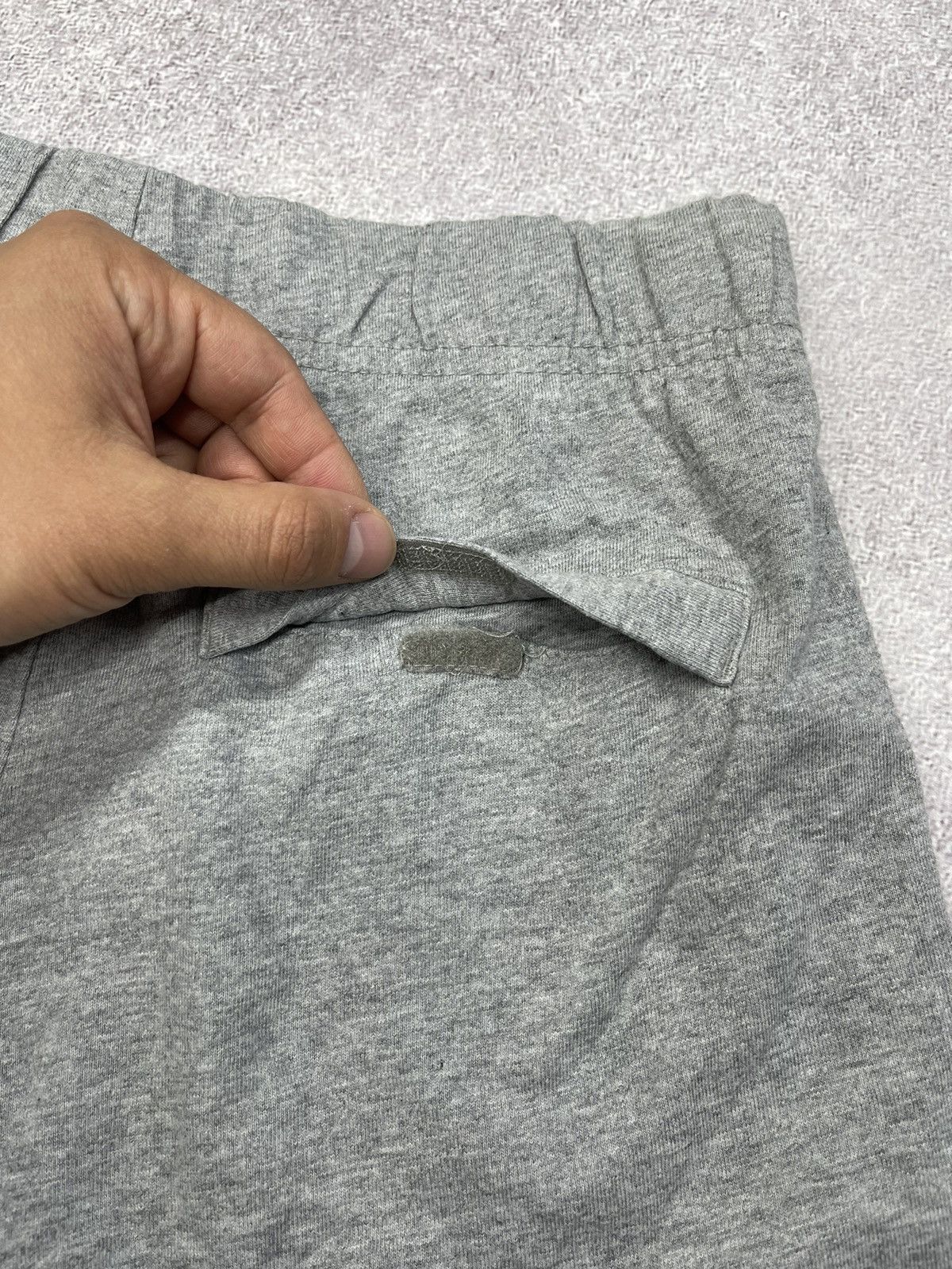 Nike Mens Nike Basic Grey Shorts Y2K Size S Size US 30 / EU 46 - 4 Thumbnail