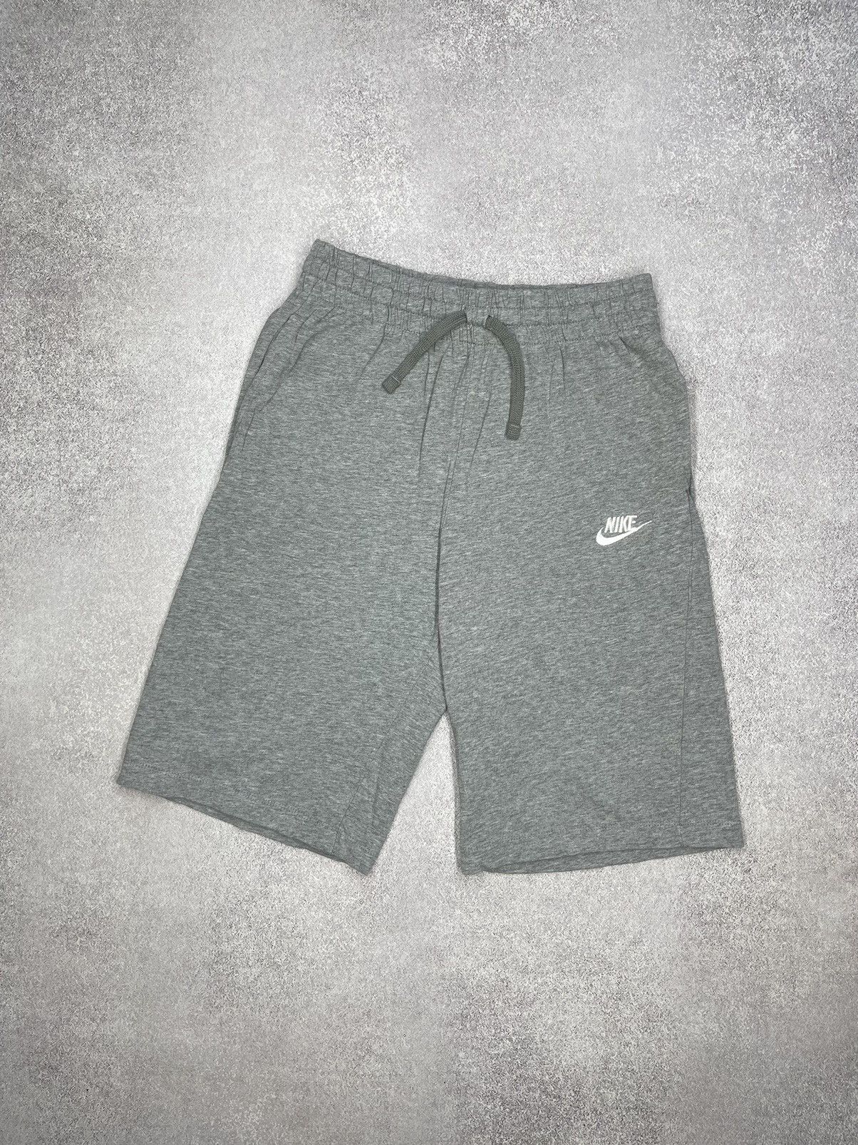 Nike Mens Nike Basic Grey Shorts Y2K Size S Size US 30 / EU 46 - 1 Thumbnail