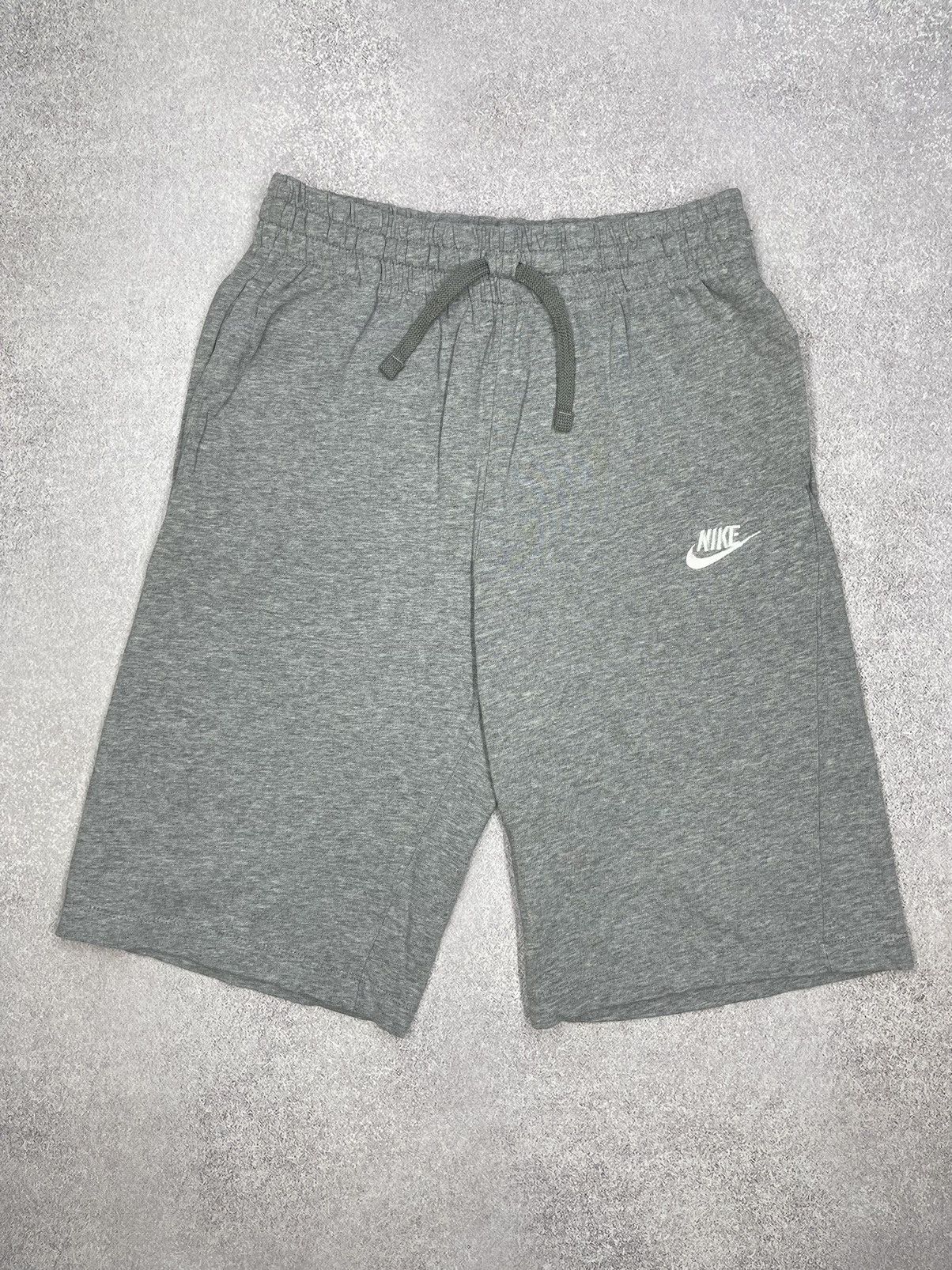 Nike Mens Nike Basic Grey Shorts Y2K Size S Size US 30 / EU 46 - 2 Thumbnail