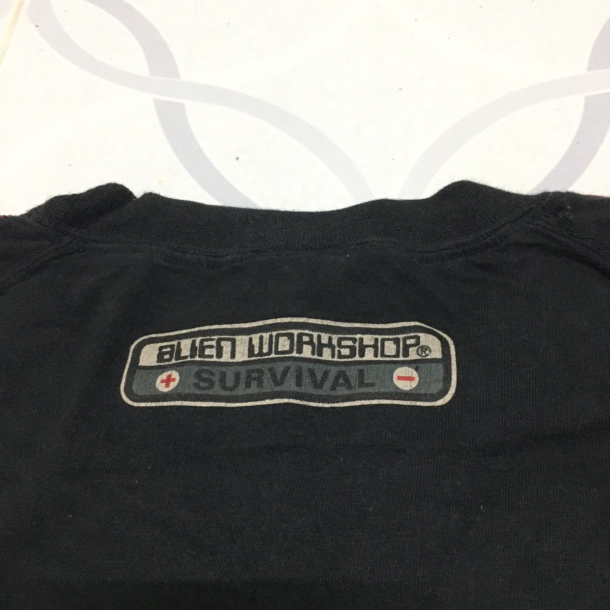 Alien Workshop Rare‼️🔥Vintage Alien Workshop Survival Side Tape T-Shirt Size US M / EU 48-50 / 2 - 4 Thumbnail