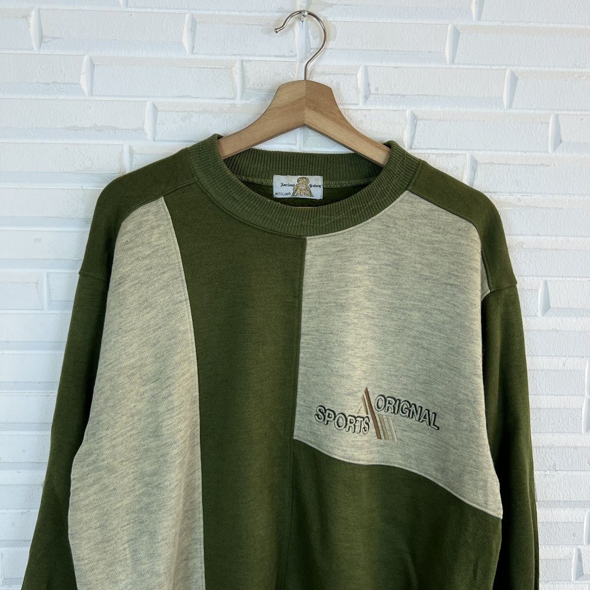Japanese Brand VINTAGE ANCIENT HISTORY SWEATSHIRT CREWNECK BIG LOGO Size US M / EU 48-50 / 2 - 3 Thumbnail