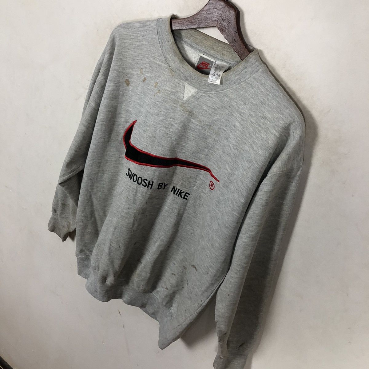 Nike VINTAGE SWOOSH BY NIKE BIG LOGO CREWNECK Size US M / EU 48-50 / 2 - 7 Thumbnail