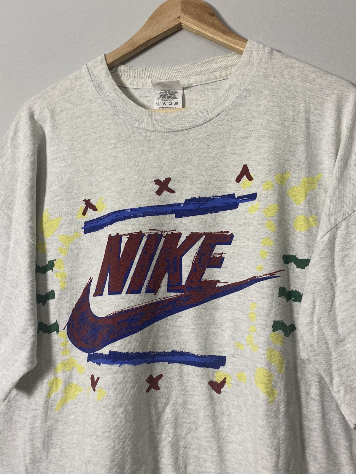 Nike Vtg 90s NIKE Swoosh T Shirt Big Logo Spellout Sports Usa Size US L / EU 52-54 / 3 - 2 Thumbnail