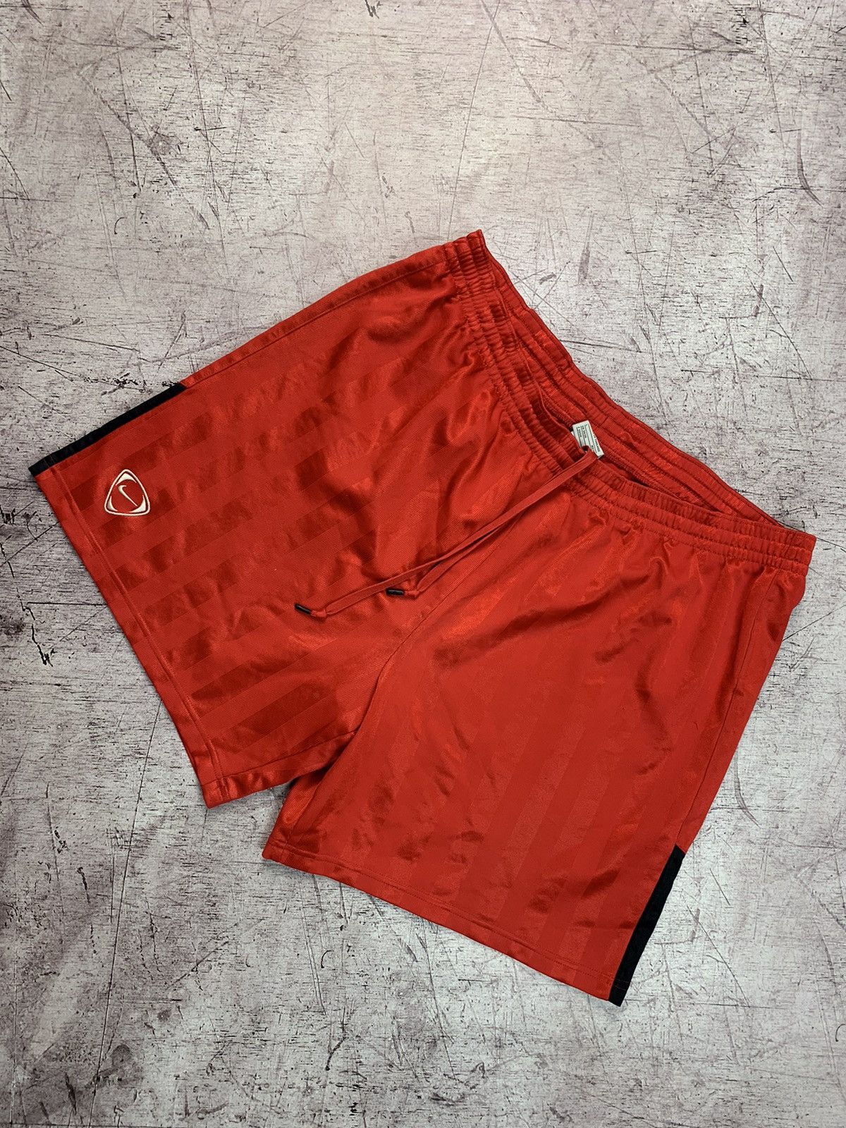 Nike × Vintage Nike Vintage Y2K Mens Shorts Size US 34 / EU 50 - 1 Thumbnail