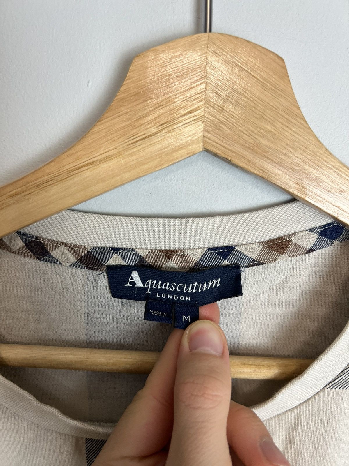 Aquascutum Rare Aquascutum London Checkered Casual Tshirt Medium Size Size US M / EU 48-50 / 2 - 3 Thumbnail
