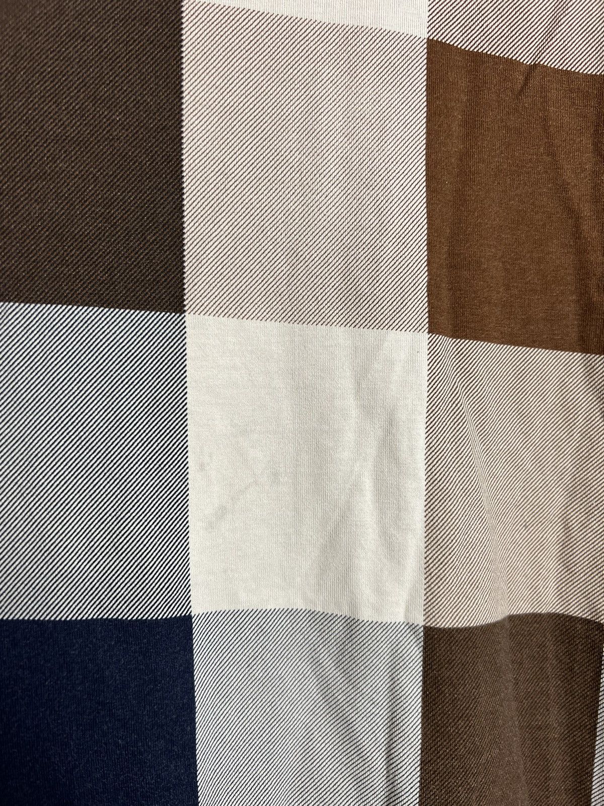 Aquascutum Rare Aquascutum London Checkered Casual Tshirt Medium Size Size US M / EU 48-50 / 2 - 5 Thumbnail