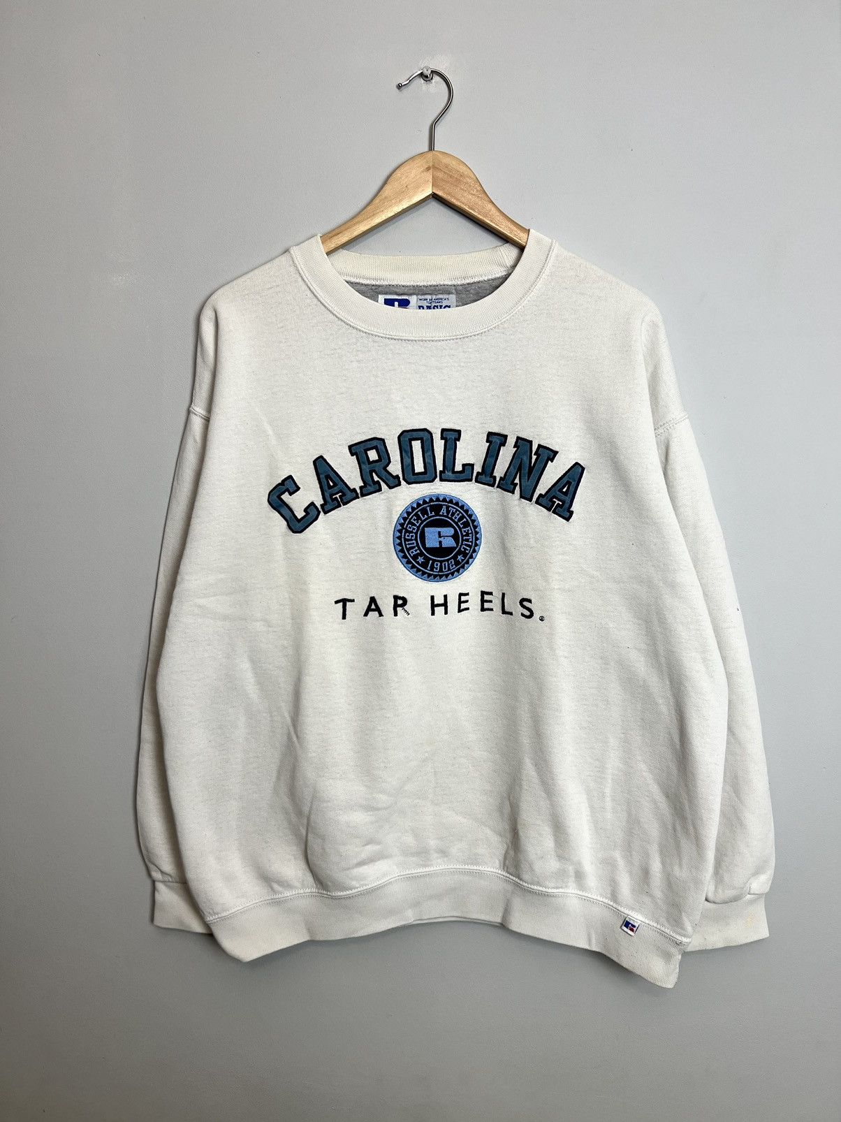 Russell Athletic Vintage 90s Carolina Tar Heels Embroidered Russell Crewneck Size US M / EU 48-50 / 2 - 1 Thumbnail