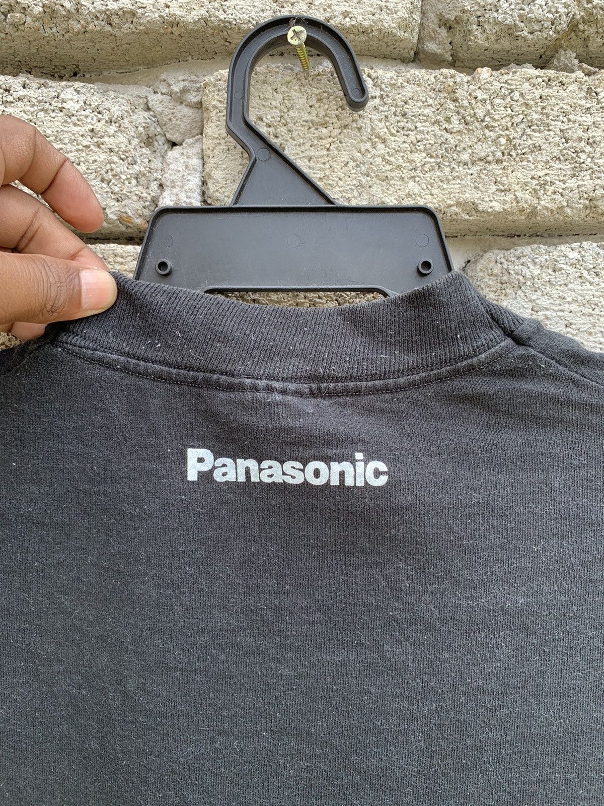 Vintage Vintage Panasonic Shock Wave Shock your Brains T Shirt Size US L / EU 52-54 / 3 - 9 Thumbnail