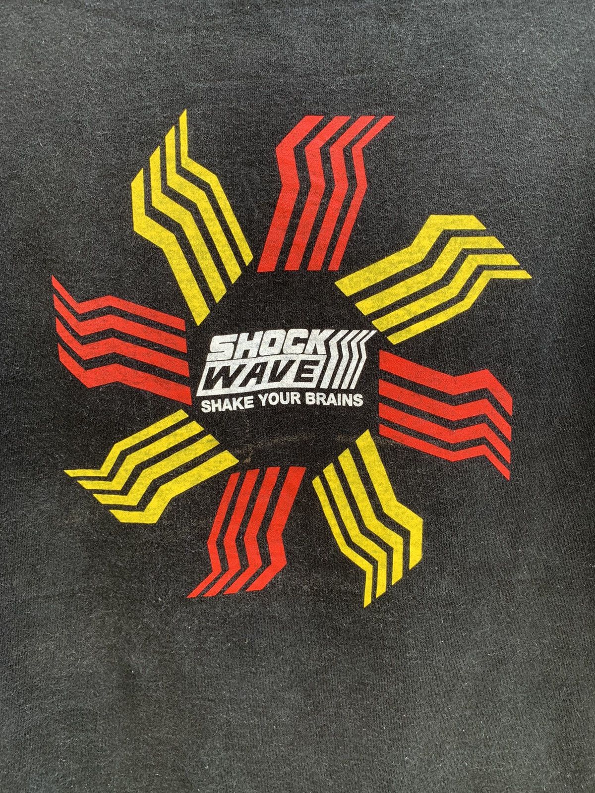 Vintage Vintage Panasonic Shock Wave Shock your Brains T Shirt Size US L / EU 52-54 / 3 - 8 Thumbnail
