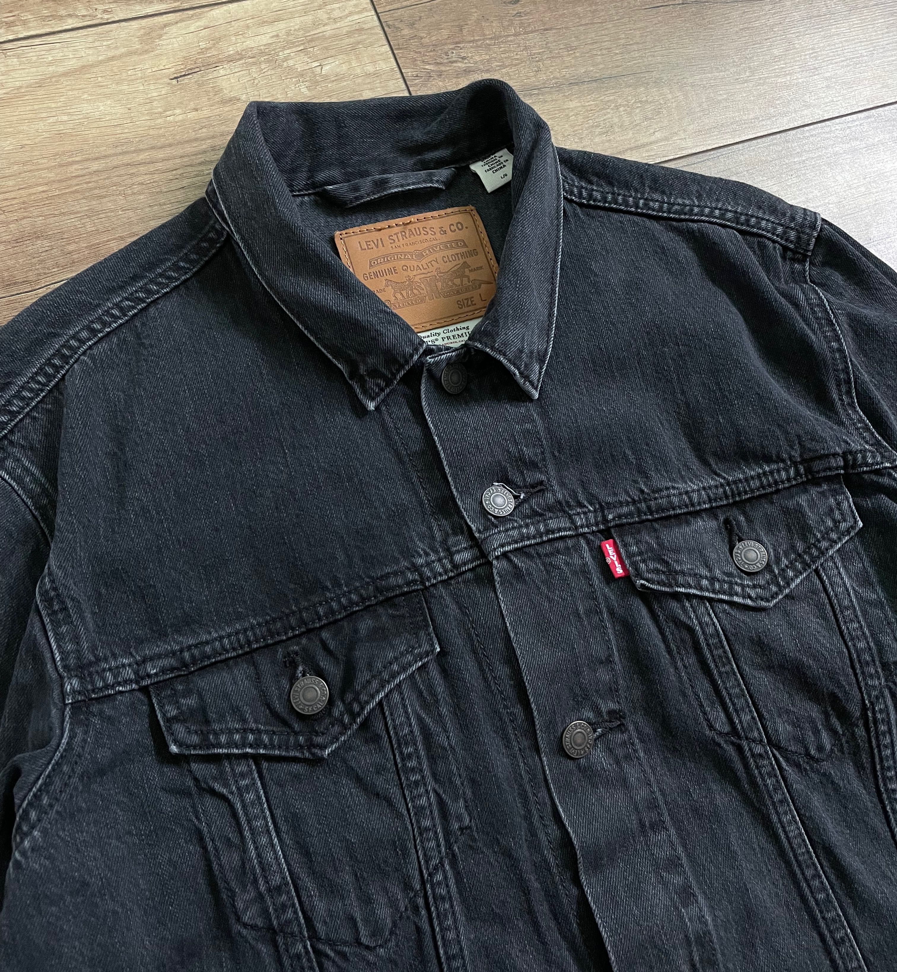 Levi's Levi's Black Grey Denim Trucker Jacket Size US L / EU 52-54 / 3 - 2 Thumbnail