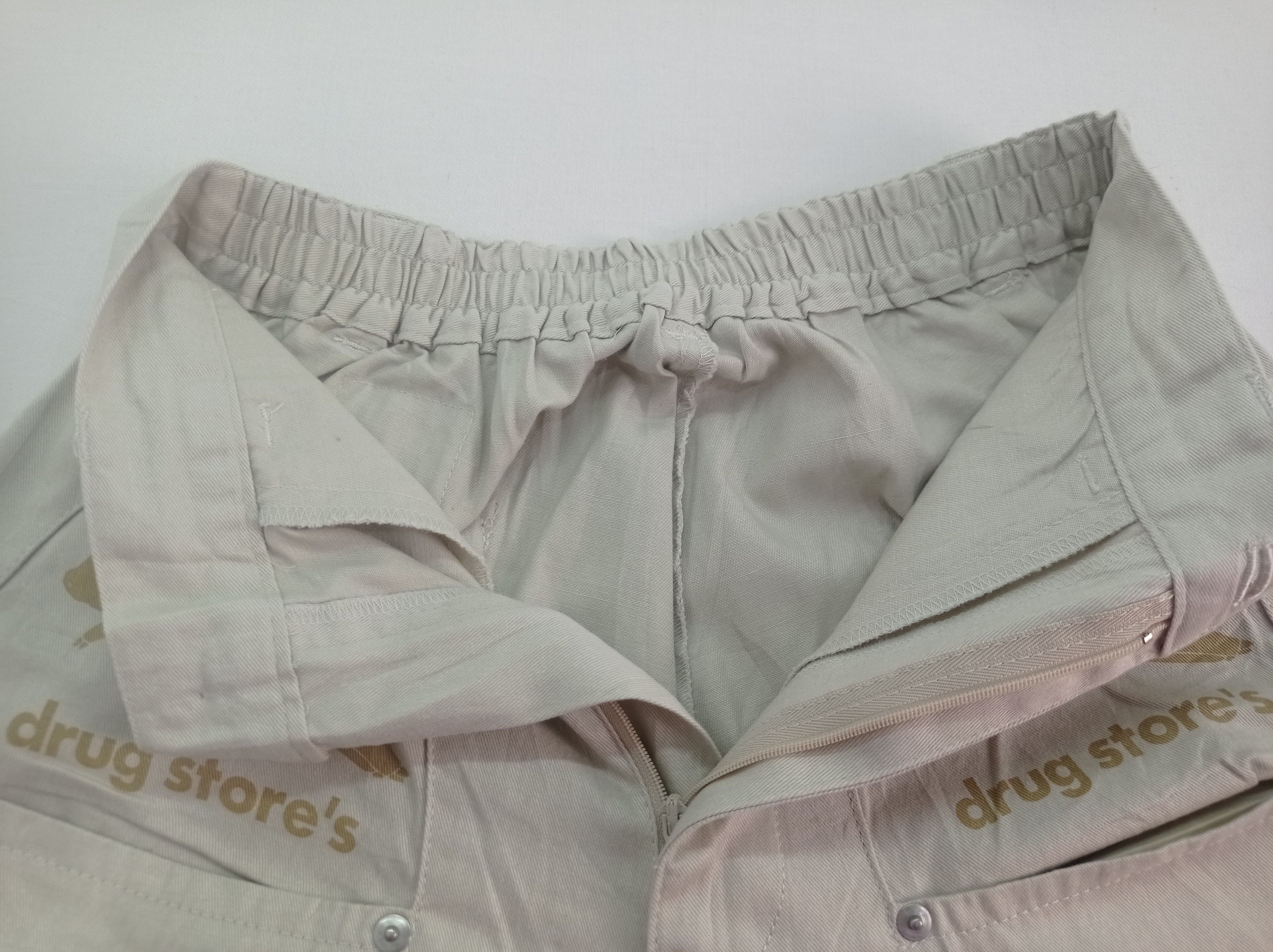 Japanese Brand 🔥Rare🔥Drug Store's Pants Size US 27 - 5 Thumbnail