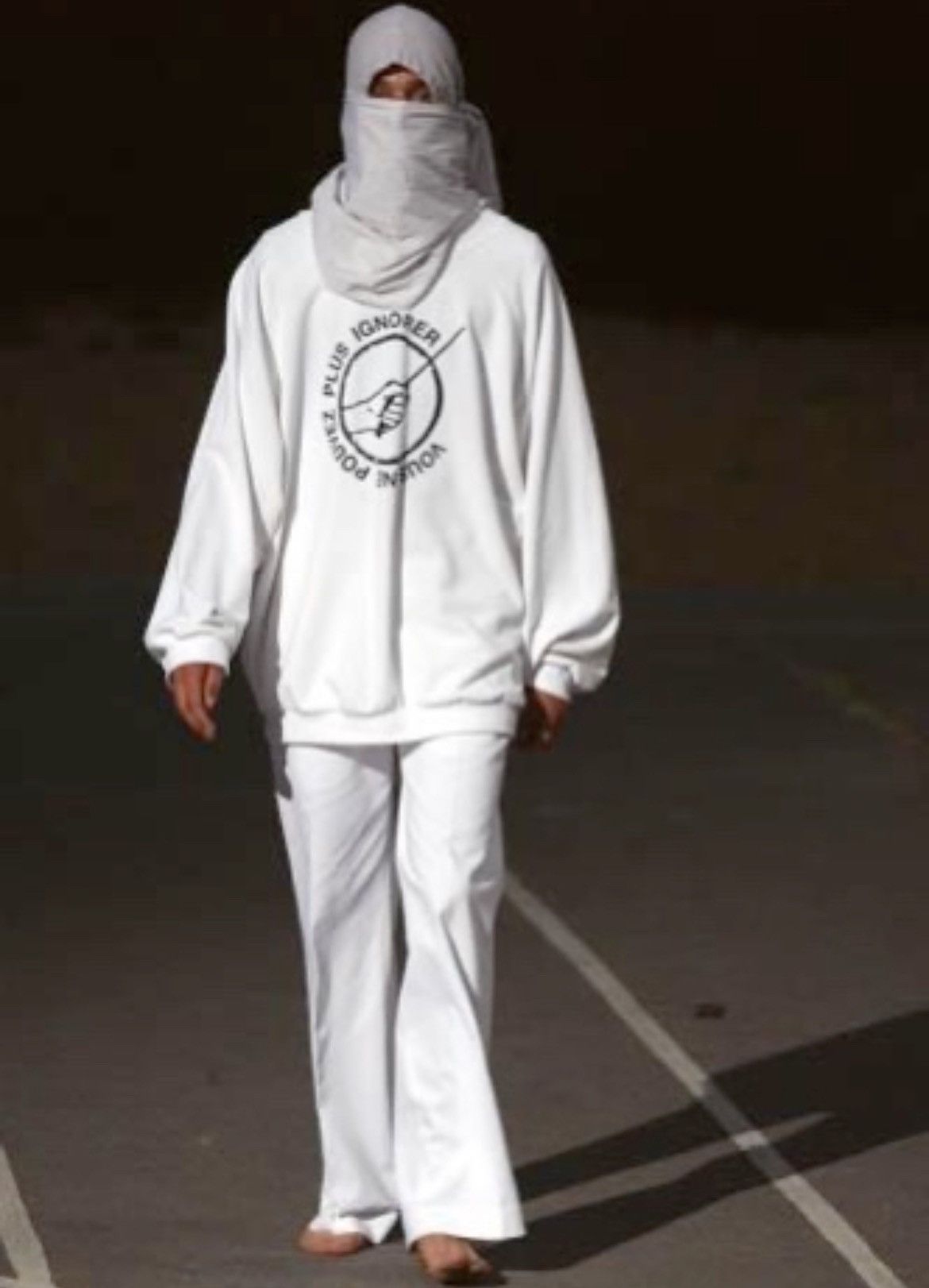 Raf Simons SS2002 Raf Simons VNPPI Silence & Secrecy White RunwayHoodie Size US XL / EU 56 / 4 - 9 Thumbnail