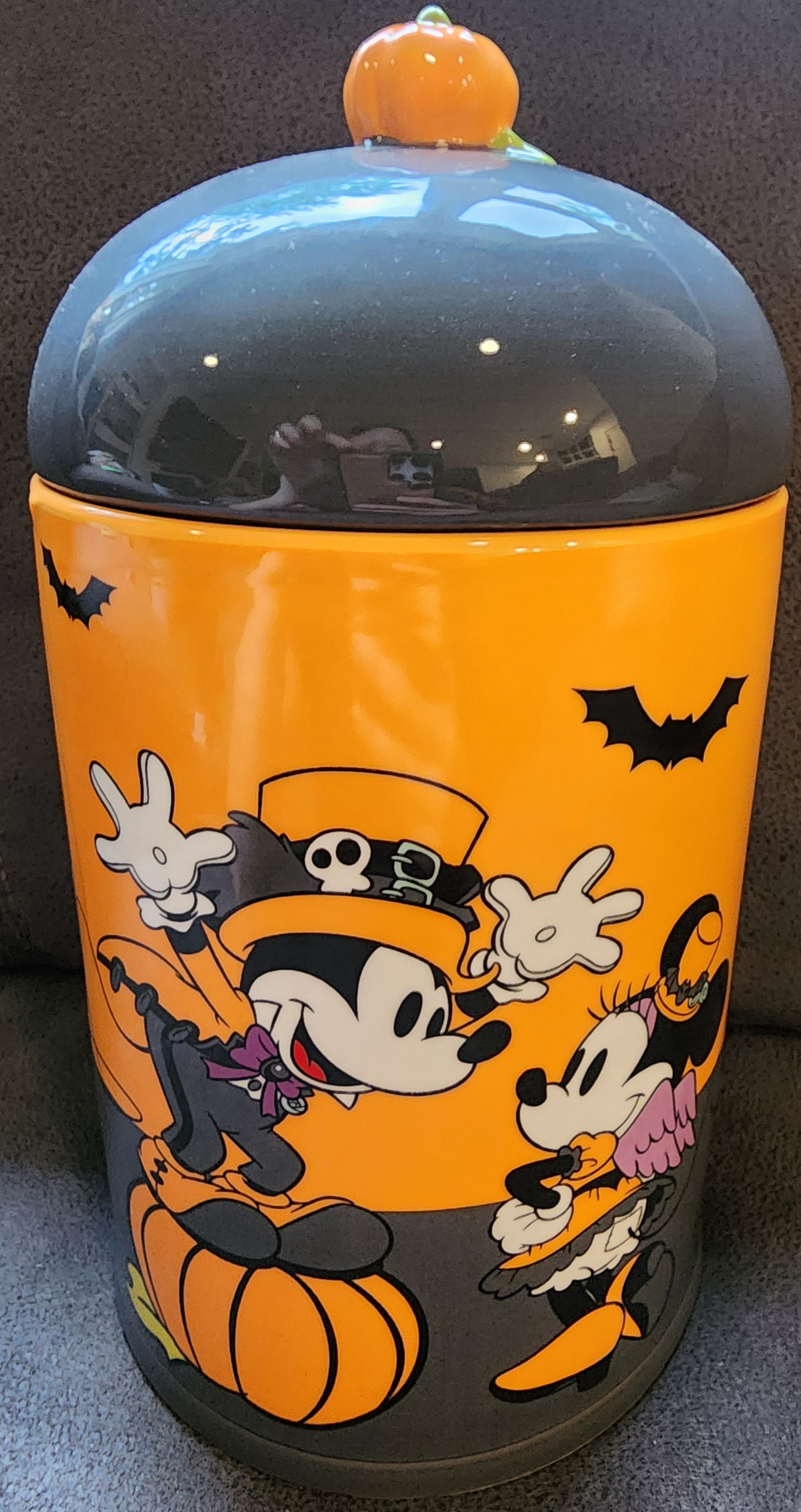 Disney Disney Mickey Minnie Pluto Goofy Halloween Ceramic Jar Size ONE SIZE - 3 Thumbnail