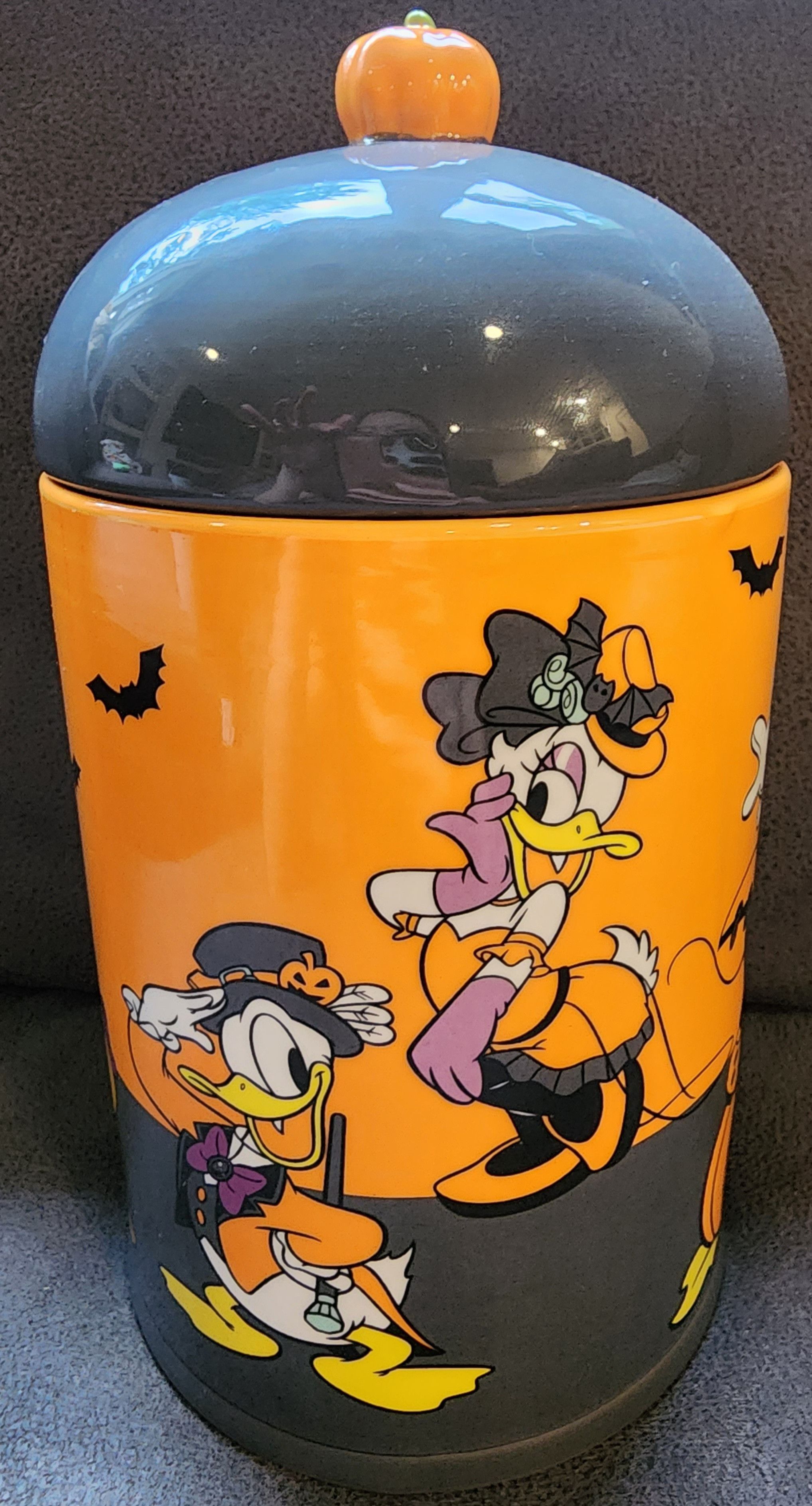 Disney Disney Mickey Minnie Pluto Goofy Halloween Ceramic Jar Size ONE SIZE - 2 Thumbnail