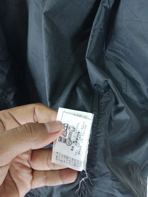 The North Face Vintage The North Face Black Hoodie Light Jacket Size US L / EU 52-54 / 3 - 5 Thumbnail