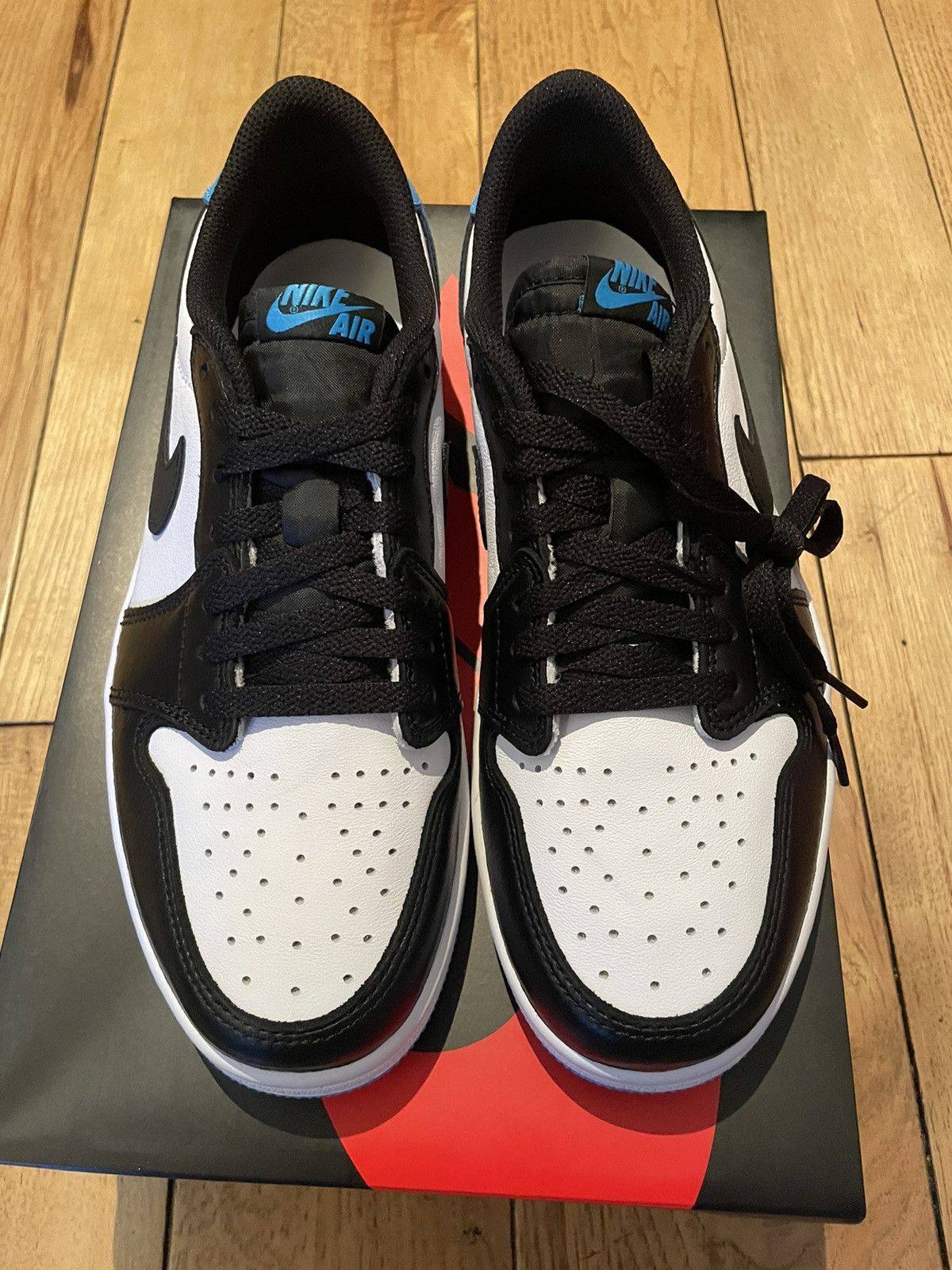 Jordan Brand × Nike Air Jordan 1 Low Dark Powder Blue Black UNC 2022 Size US 13 / EU 46 - 2 Thumbnail