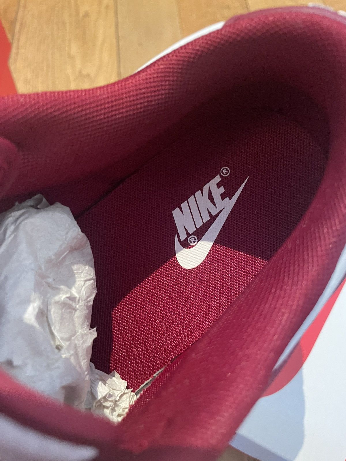 Nike Nike Dunk Low Team Red 2022 Size US 10 / EU 43 - 6 Thumbnail