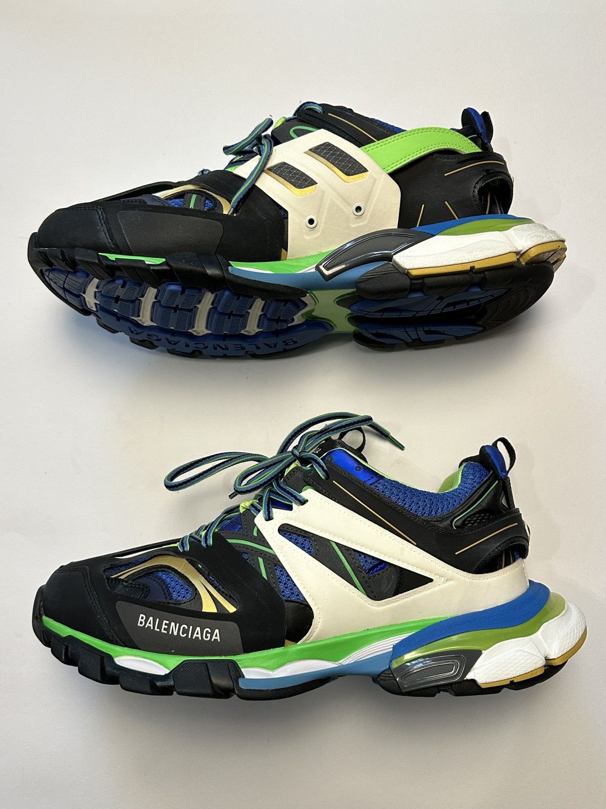 Balenciaga FIRST SEASON Balenciaga Track FW18 Sneakers Size US 10.5 / EU 43-44 - 9 Thumbnail