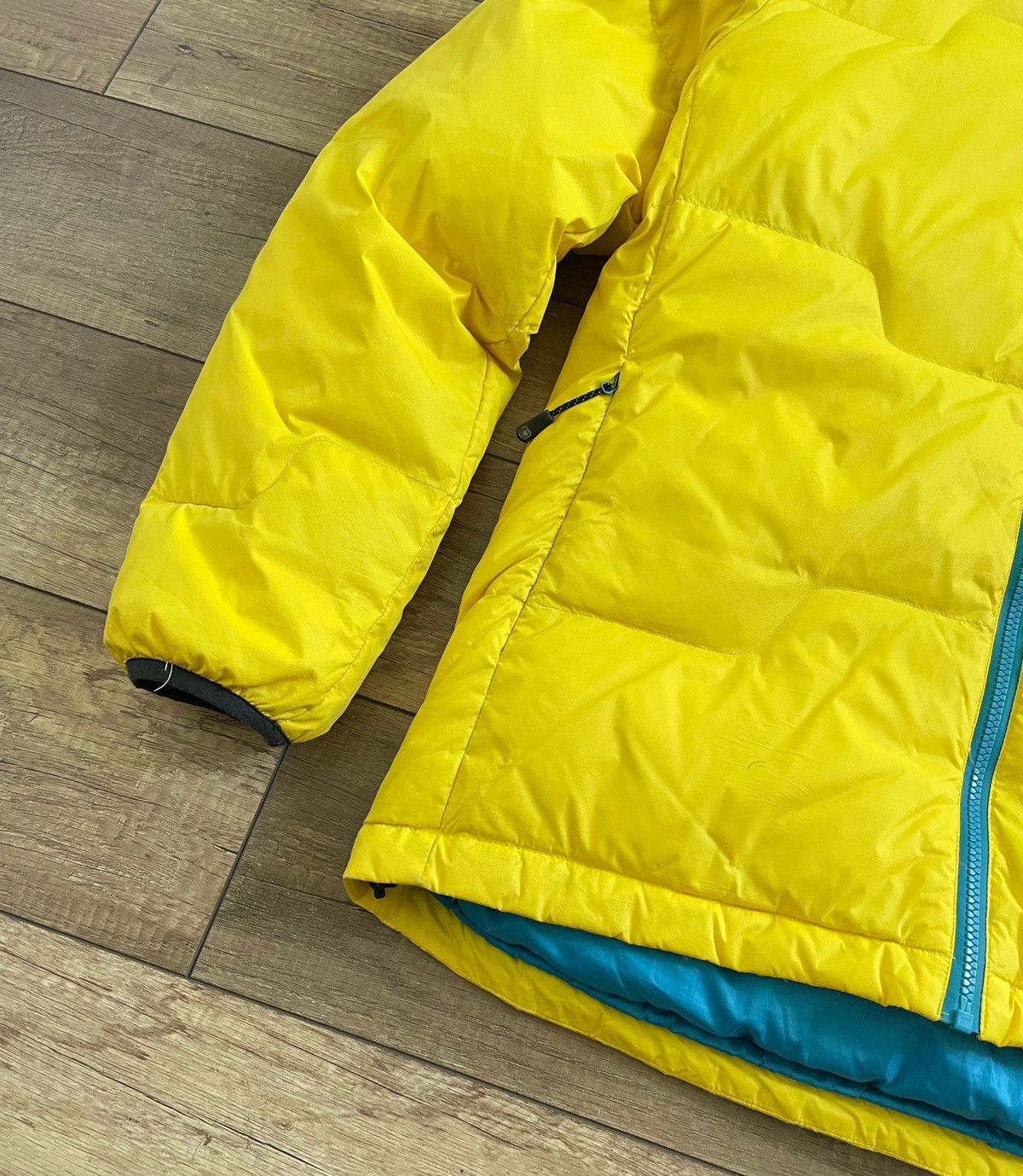 Mountain Hardwear Sail Racing Pro Liquid Down Touring Down Hooded Jacket Size US L / EU 52-54 / 3 - 7 Thumbnail
