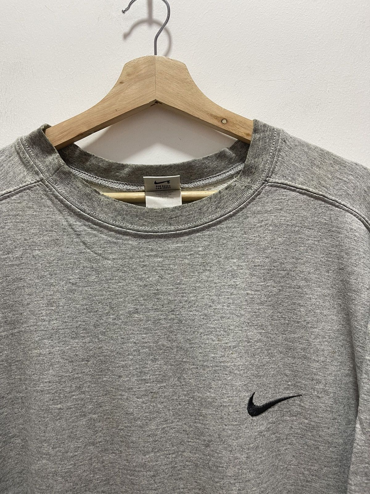 Nike DISTRESSED NIKE SWOOSH 90s EMBROIDERY VINTAGE BAGGY STYLE Size US XL / EU 56 / 4 - 2 Thumbnail