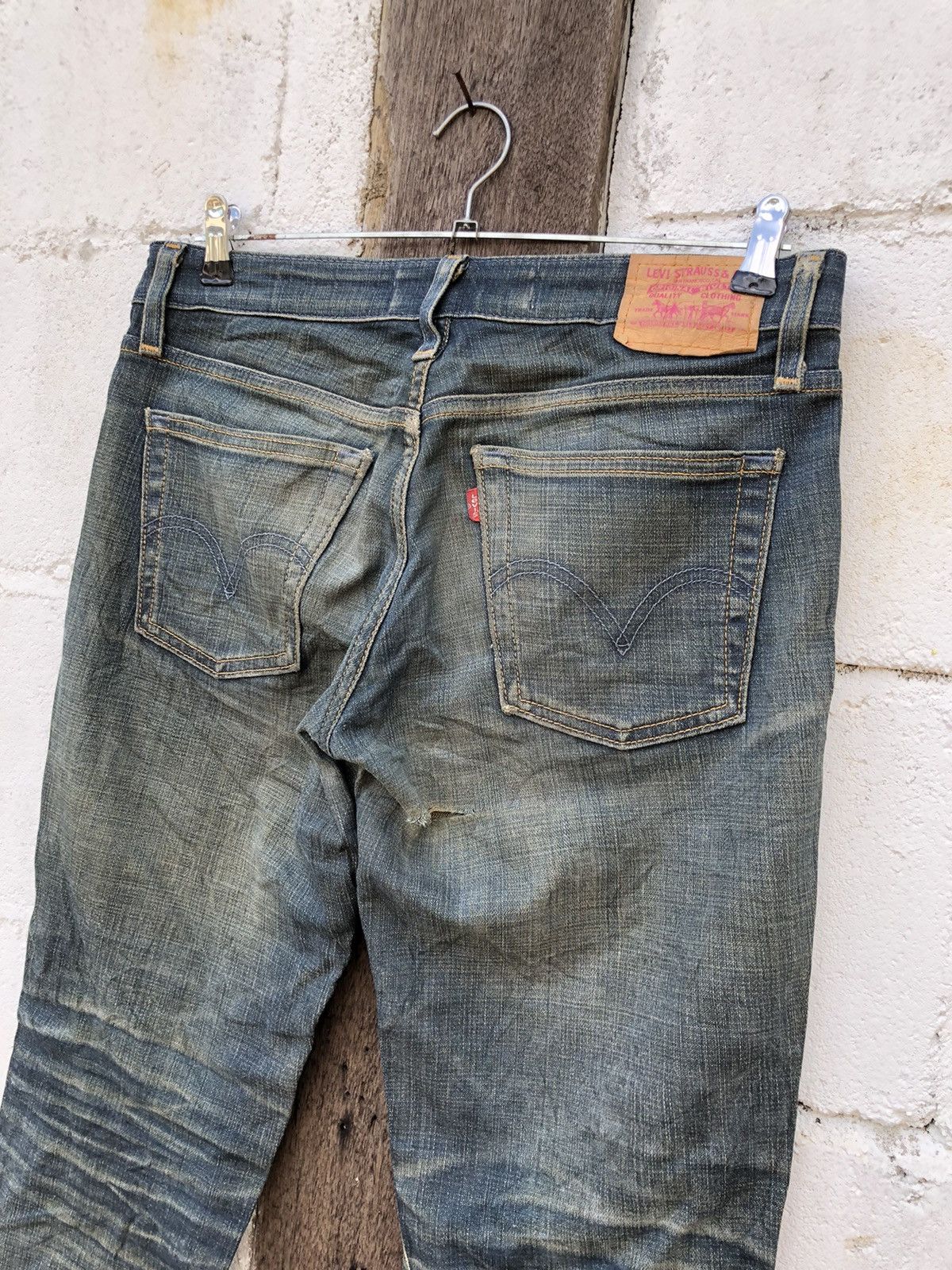 Jeans Levi’s 502 Skinny Distress