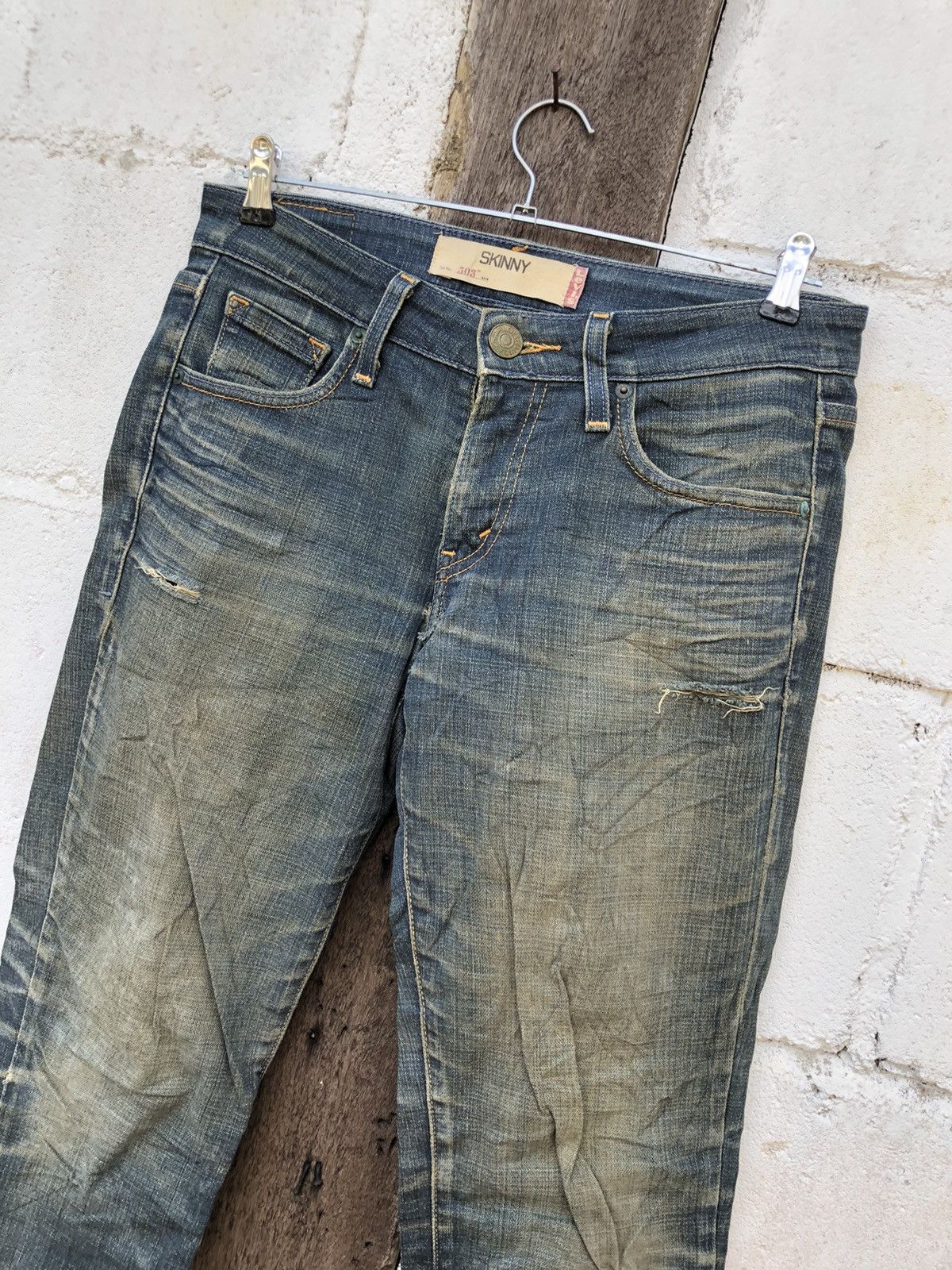 Jeans Levi’s 502 Skinny Distress
