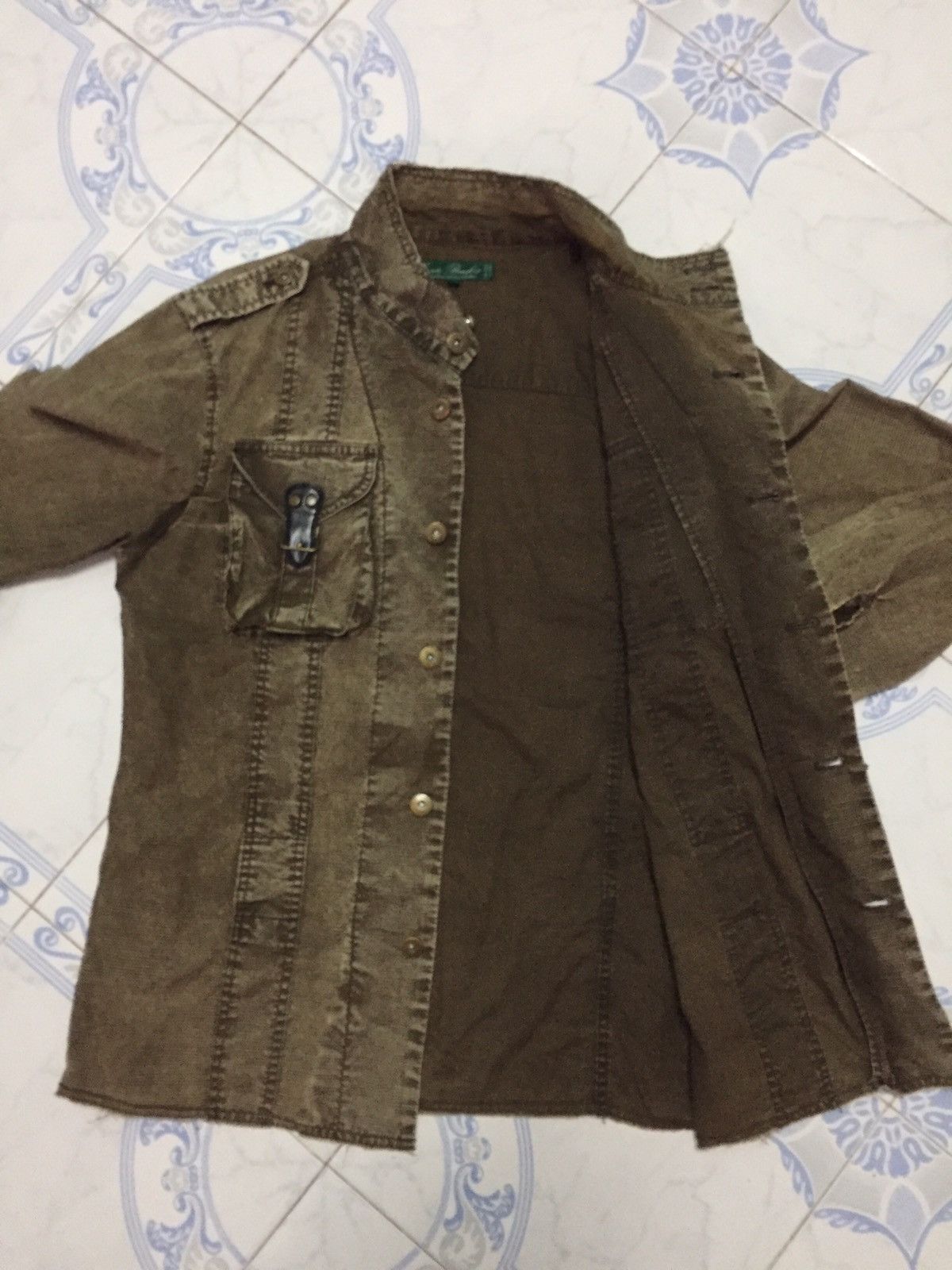 Bleach Goods Create Barefoot Button Up Utility Pockets Distress Size US L / EU 52-54 / 3 - 18 Thumbnail