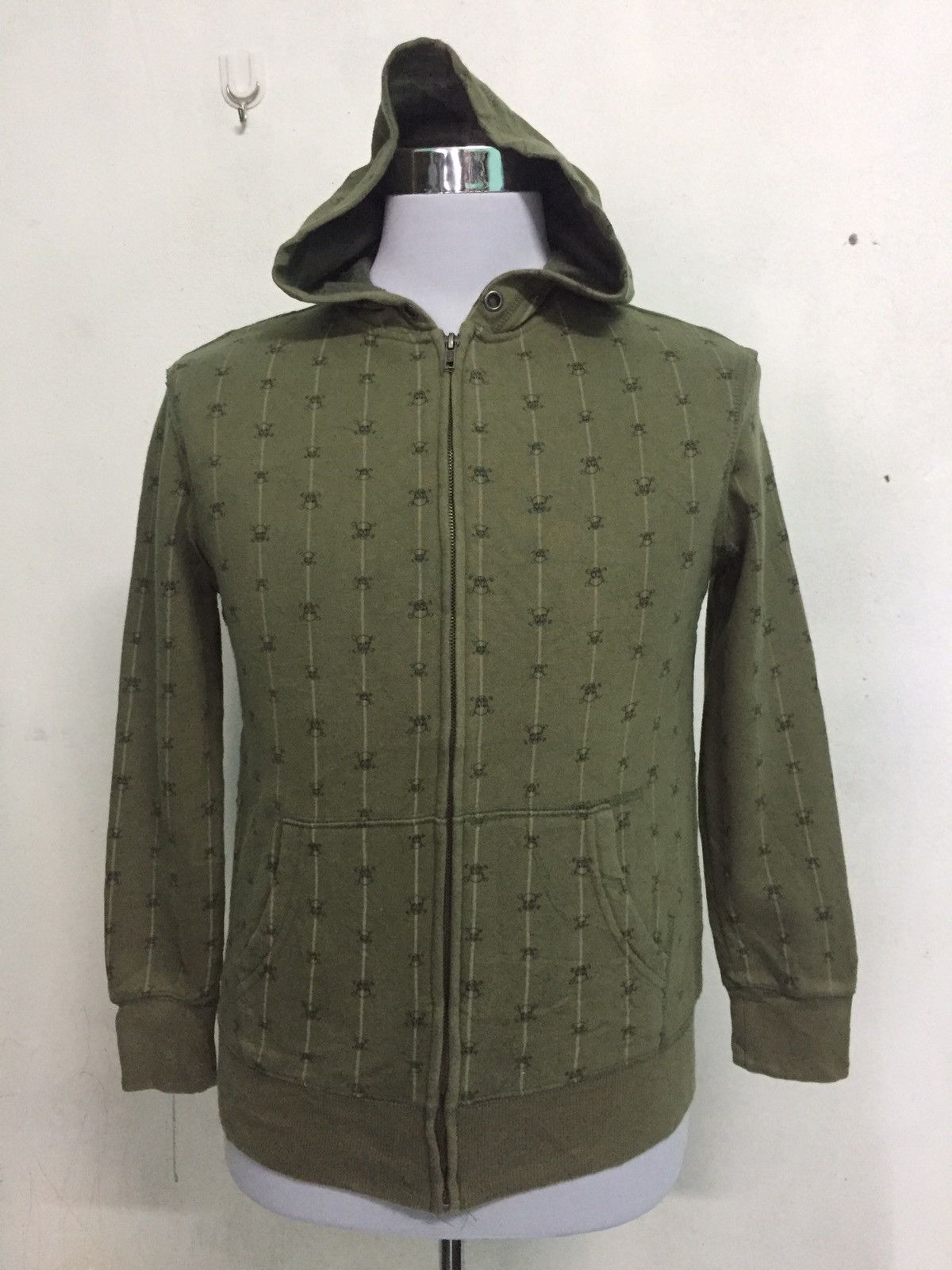 Mossimo Skull Print Mossimo Supply Co Sweater Jacket Hooded Size US L / EU 52-54 / 3 - 1 Thumbnail