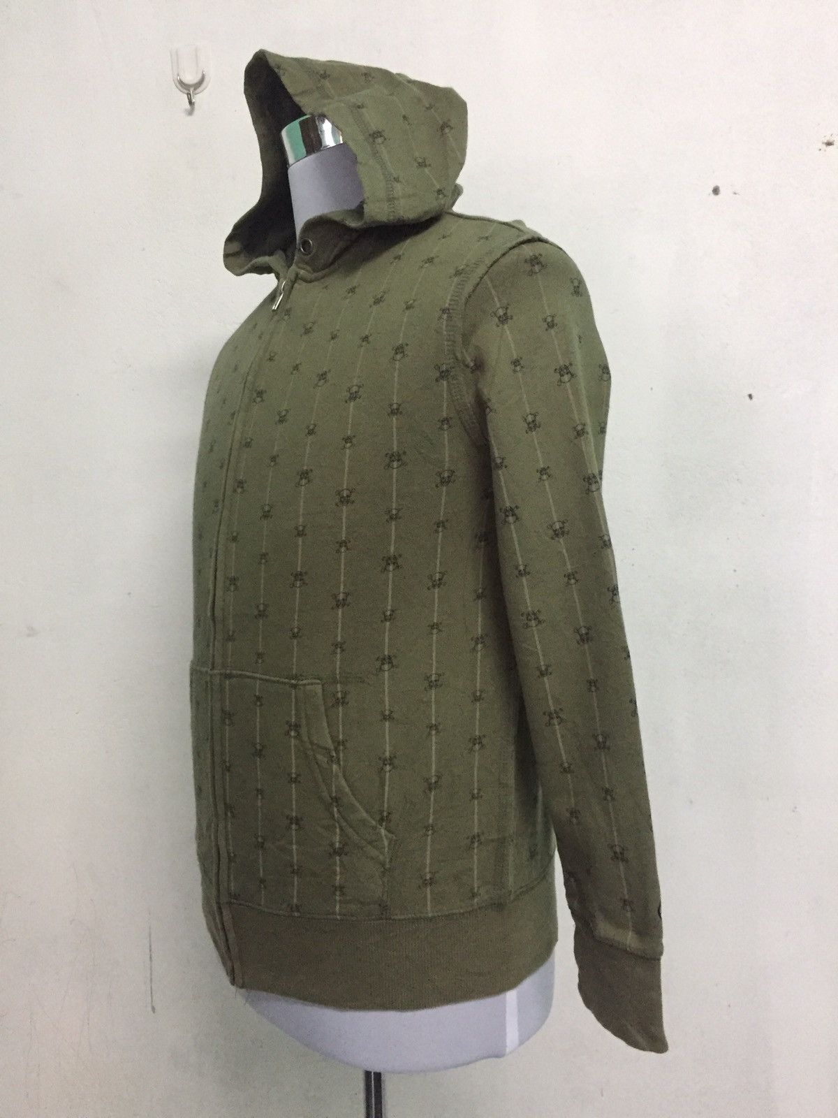 Mossimo Skull Print Mossimo Supply Co Sweater Jacket Hooded Size US L / EU 52-54 / 3 - 5 Thumbnail