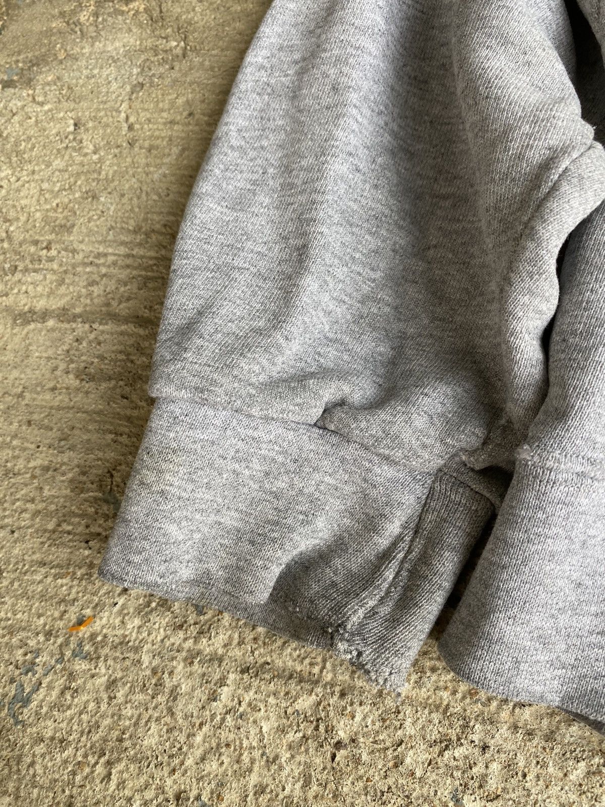 Nike × Vintage Vintage 90’s Nike Grey Distressed Sweatshirt Hoodie Size US L / EU 52-54 / 3 - 7 Thumbnail