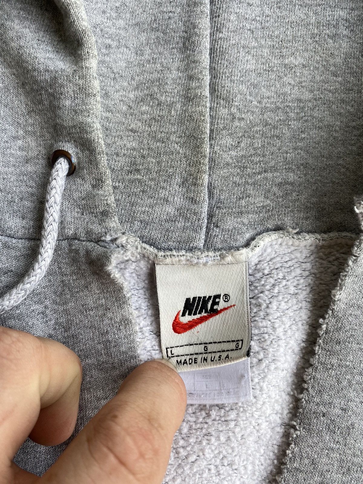 Nike × Vintage Vintage 90’s Nike Grey Distressed Sweatshirt Hoodie Size US L / EU 52-54 / 3 - 3 Thumbnail