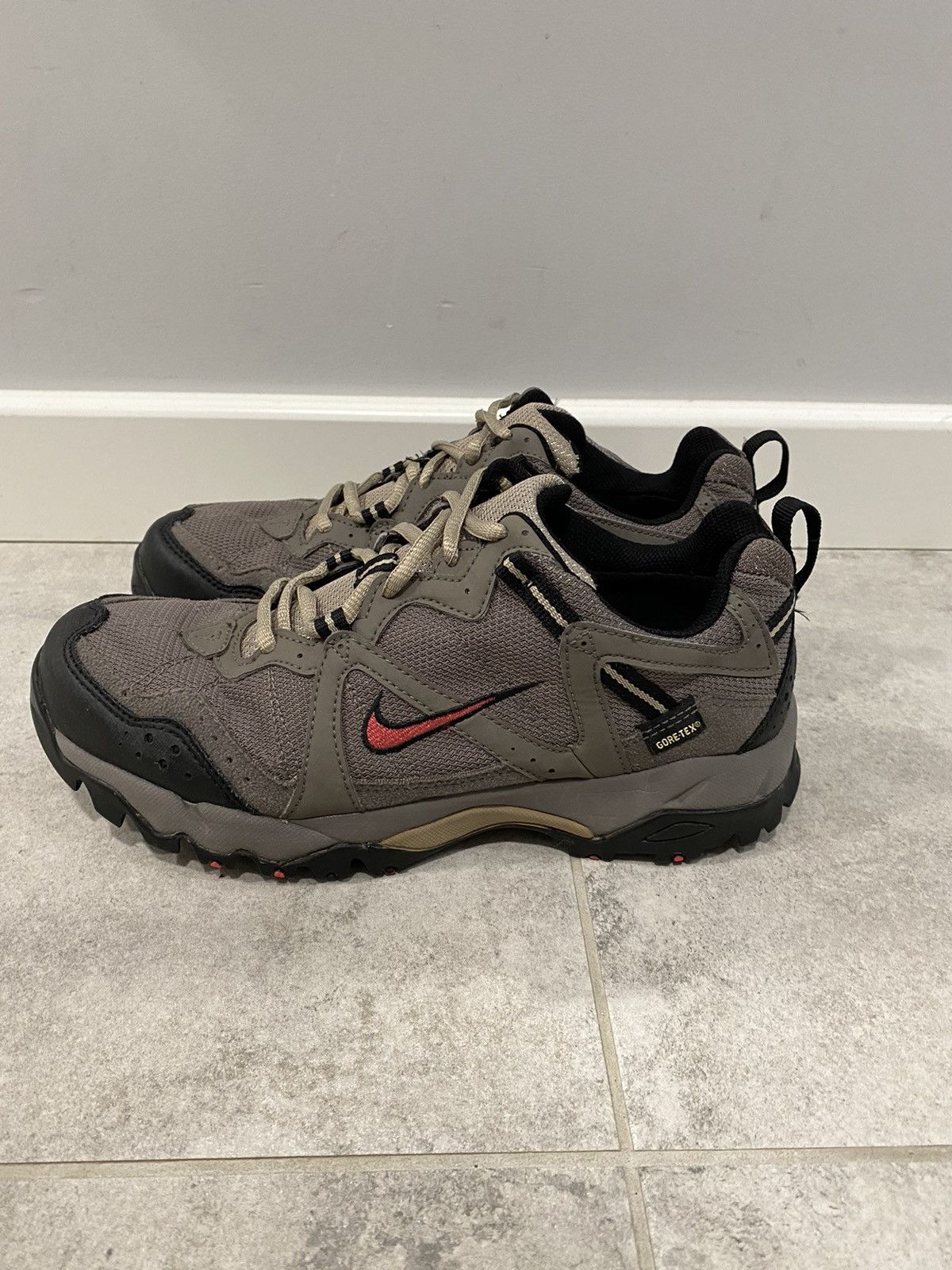 Nike Nike ACG vintage Goretex Bandolier 2 grey trekking shoes Size US 7.5 / EU 40-41 - 2 Thumbnail