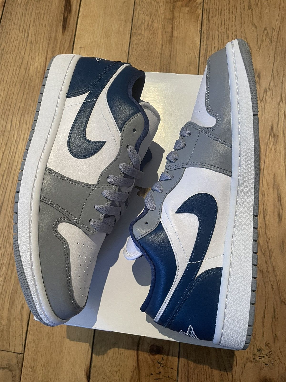 Jordan Brand × Nike Air Jordan 1 Low Stealth French Blue W Size US 9 / EU 42 - 3 Thumbnail