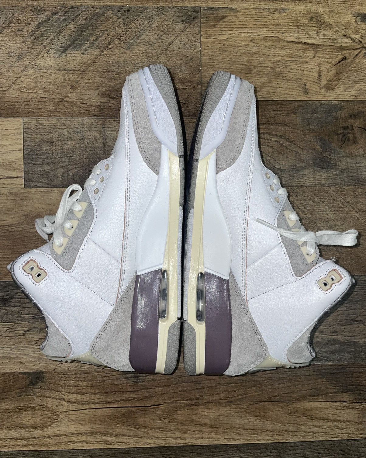 A Ma Maniere × Jordan Brand Jordan 3 Retro A Ma Maniére Size US 9 / EU 42 - 4 Thumbnail