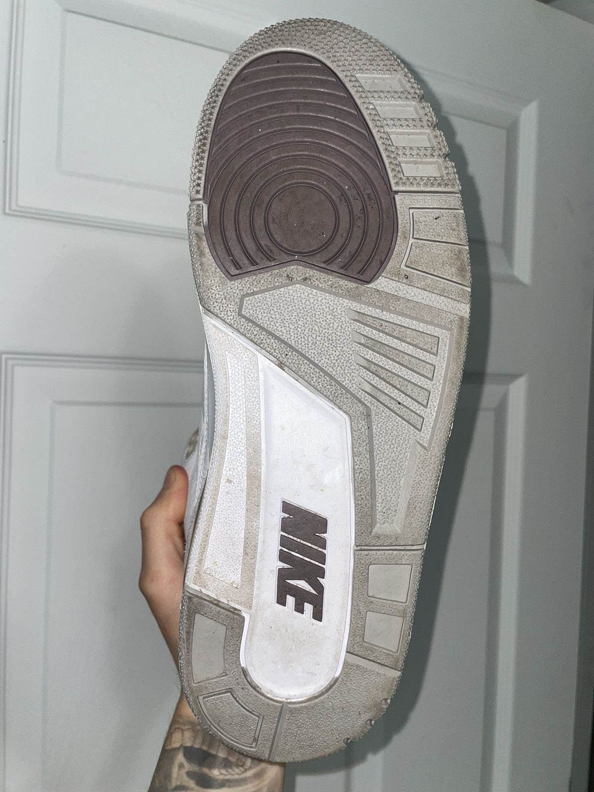 A Ma Maniere × Jordan Brand Jordan 3 Retro A Ma Maniére Size US 9 / EU 42 - 9 Thumbnail