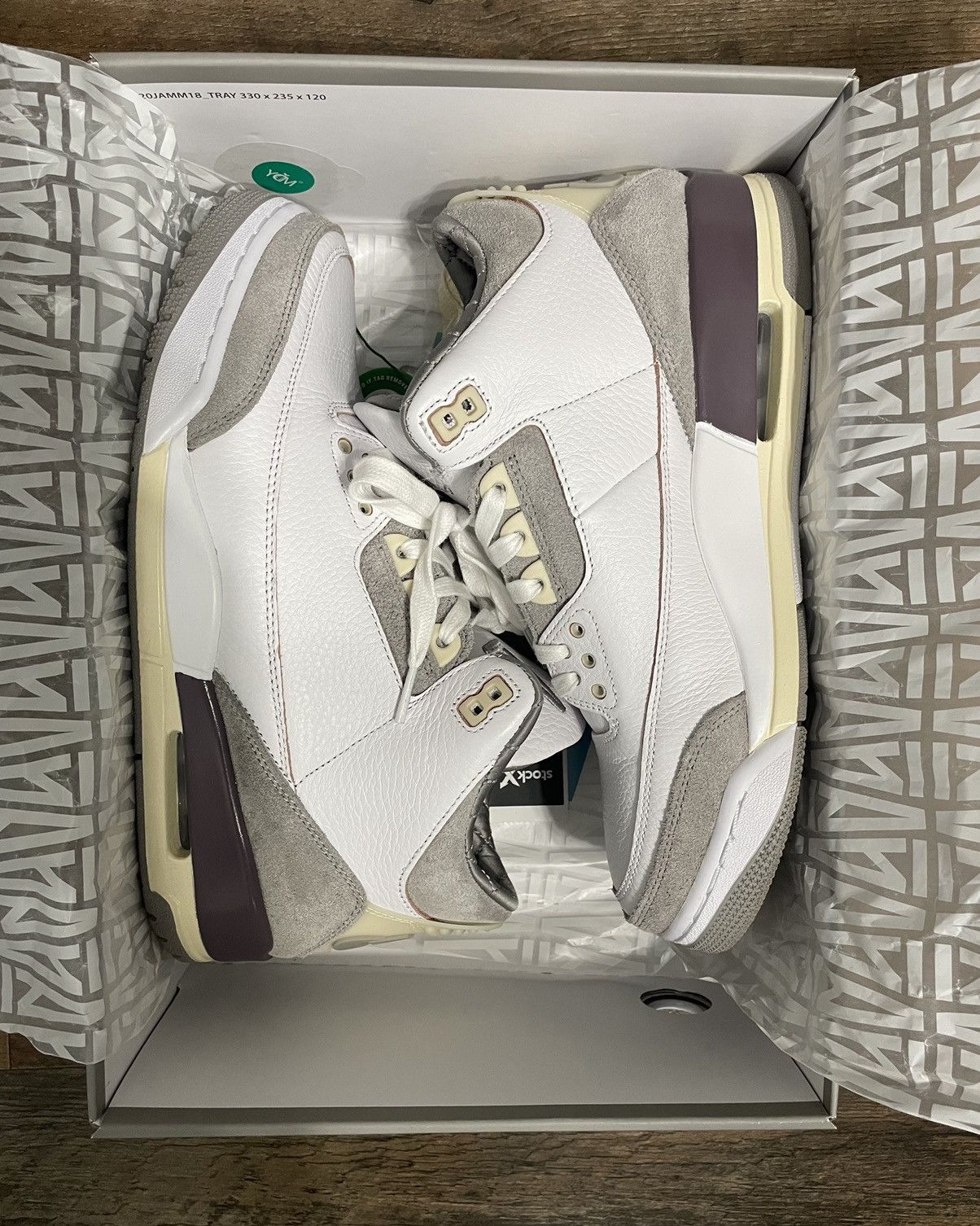 A Ma Maniere × Jordan Brand Jordan 3 Retro A Ma Maniére Size US 9 / EU 42 - 3 Thumbnail