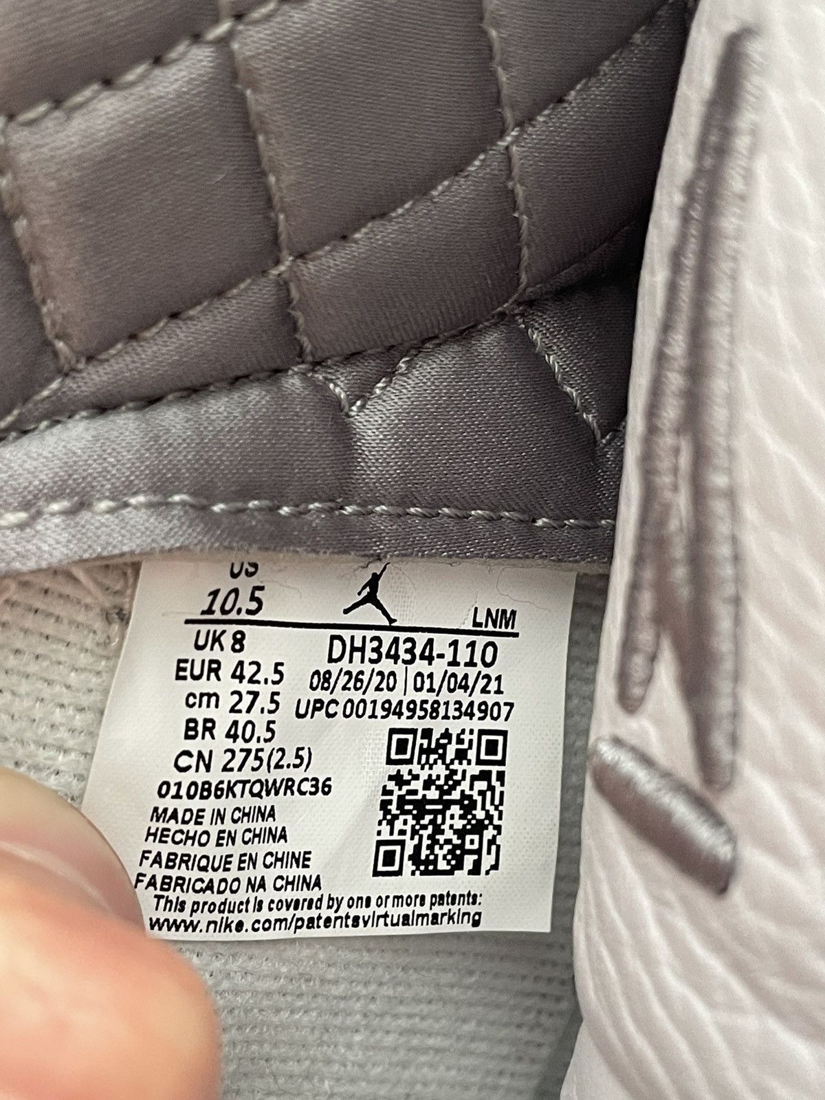 A Ma Maniere × Jordan Brand Jordan 3 Retro A Ma Maniére Size US 9 / EU 42 - 10 Thumbnail