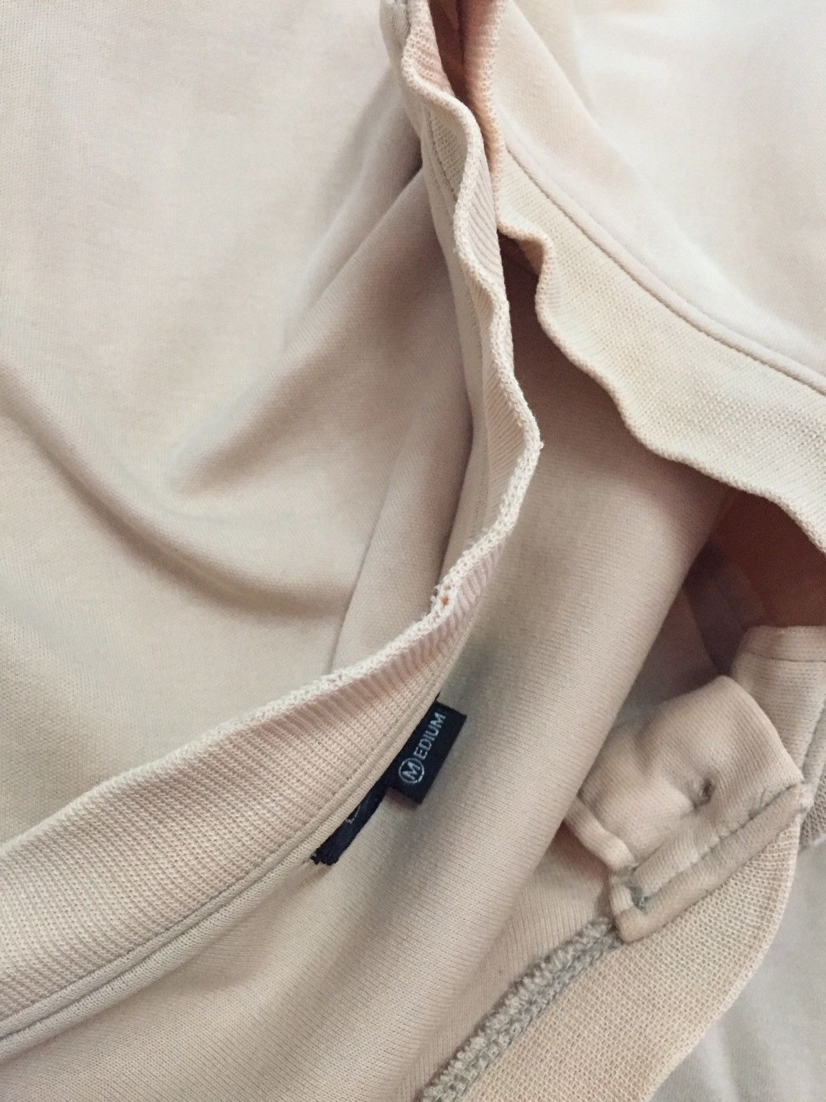 Celine Faded CELINE Button Sweatshirt/Long Sleeve Shirt Size US M / EU 48-50 / 2 - 15 Thumbnail