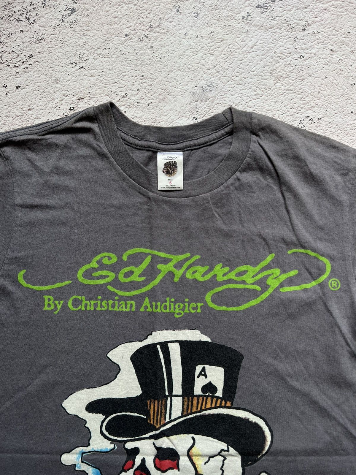 Christian Audigier × Ed Hardy × Vintage Vintage Y2K Ed Hardy by Christian Audigier Tee Shirt Size US S / EU 44-46 / 1 - 2 Thumbnail