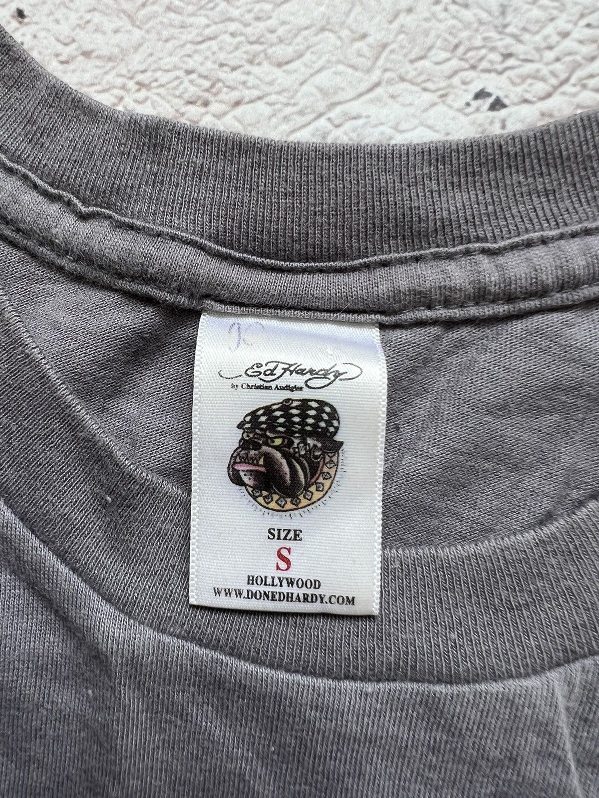 Christian Audigier × Ed Hardy × Vintage Vintage Y2K Ed Hardy by Christian Audigier Tee Shirt Size US S / EU 44-46 / 1 - 3 Thumbnail